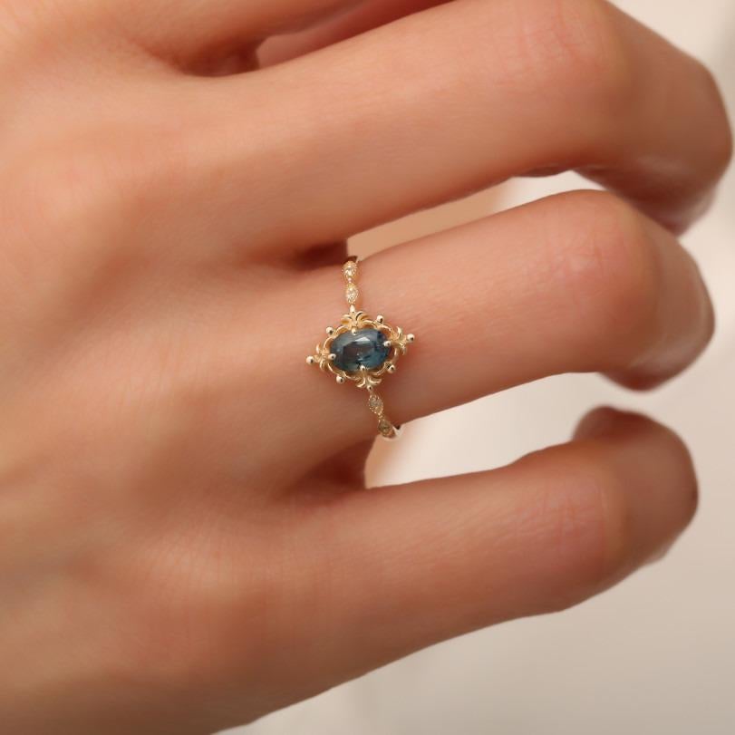 Product Details :

• Made to Order

• Gold Kt: 14kt

• Available Gold Colors: Rose Gold, Yellow Gold, White Gold

• 0.02ct Natural Round Cut  Diamond

• 0.70ct Blue Natural  Teal Sapphire

• Diamond Color-Clarity: F-G Color VS/SI Clarity

• Comes