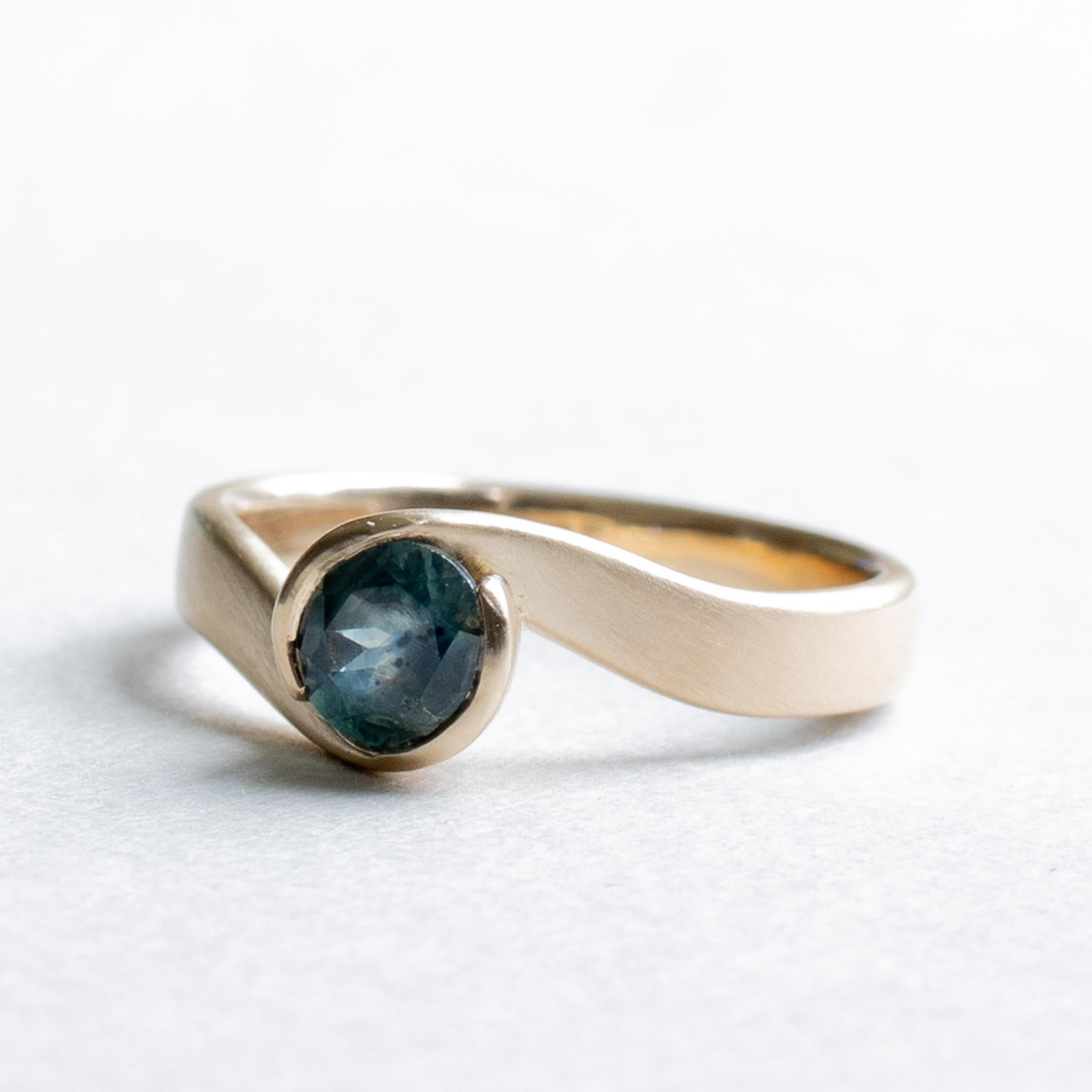 Round Cut Teal Sapphire Ring, 14 Karat Yellow Gold Sapphire Ring