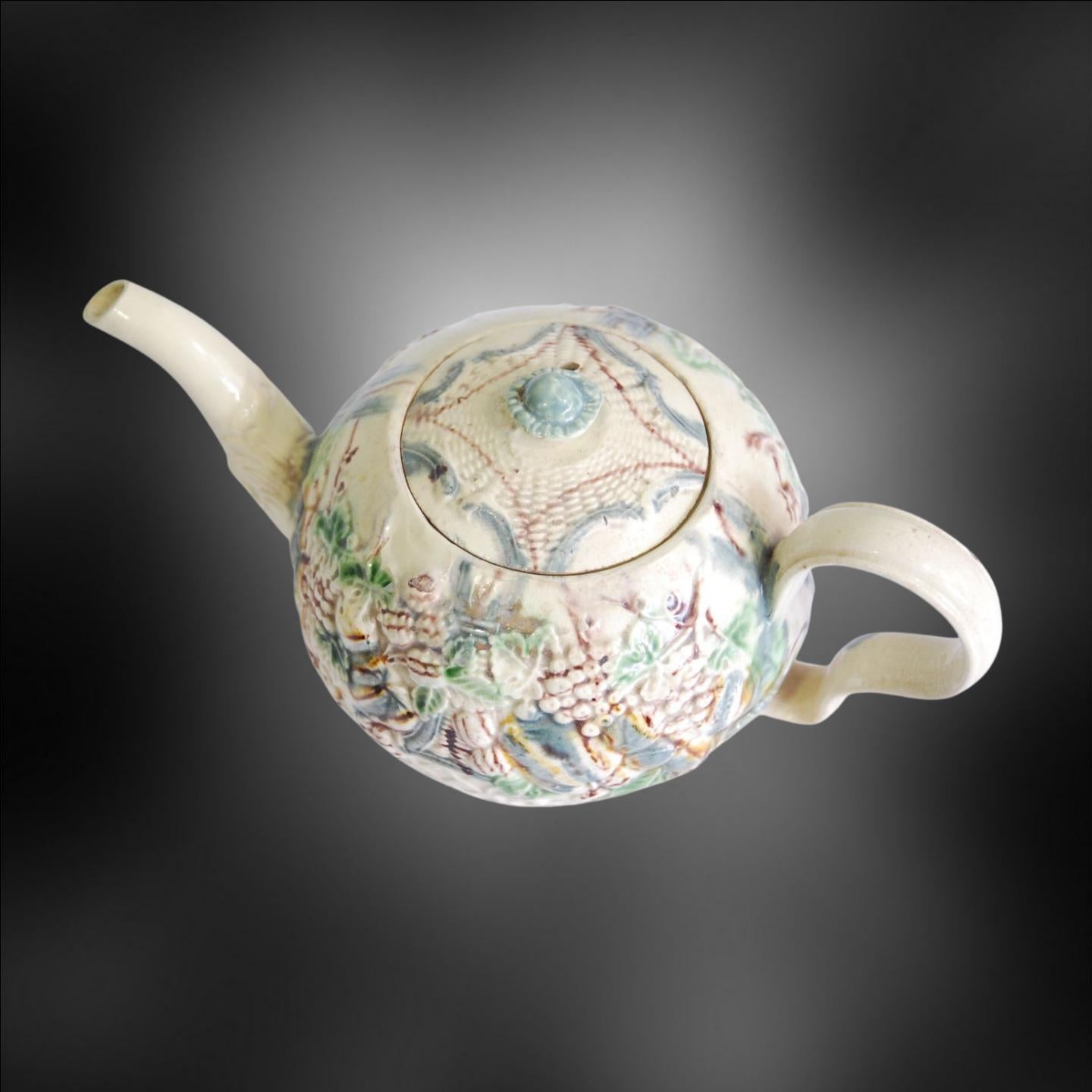 Molded Teapot, Fruitbasket, William Greatbatch, circa 1770 For Sale