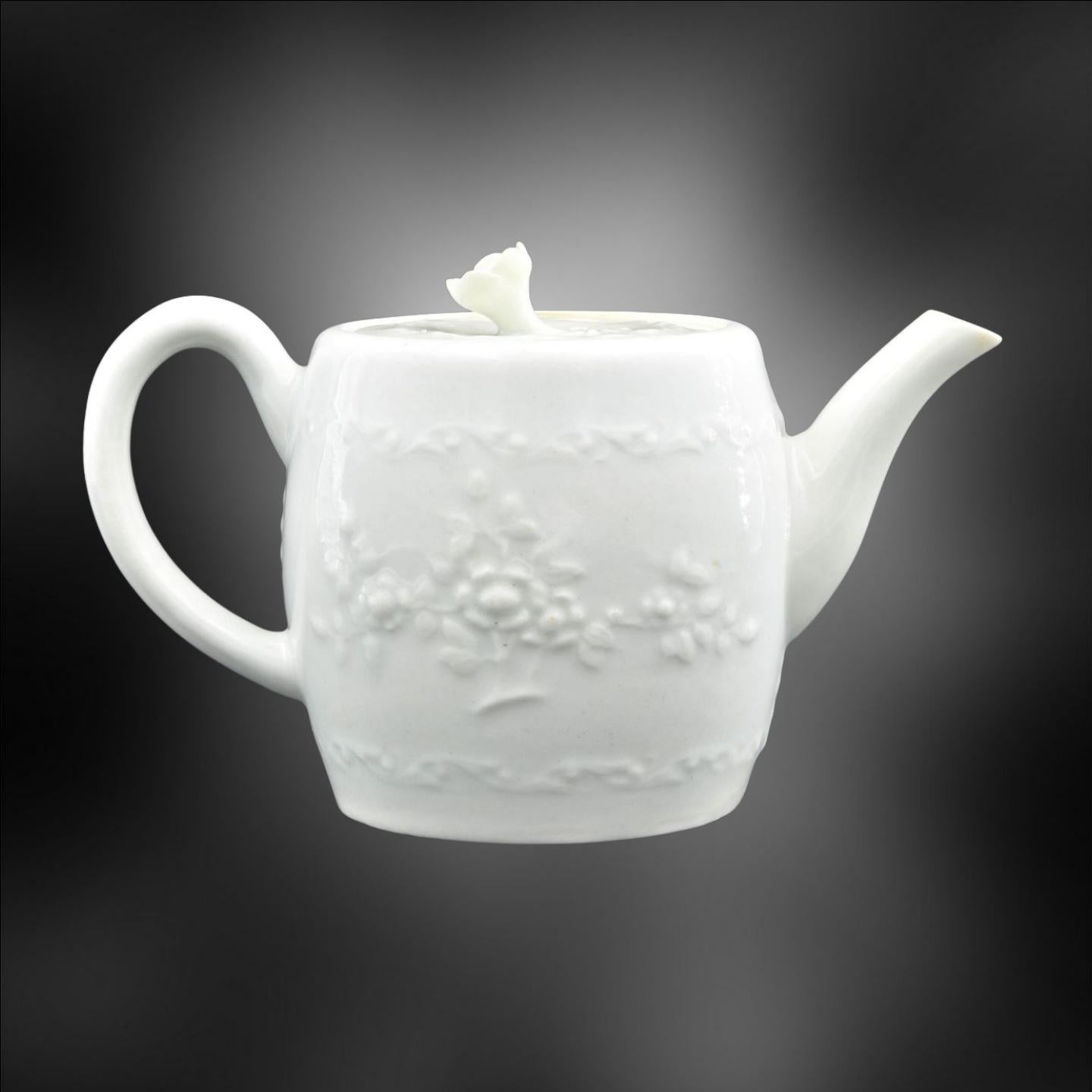 English Teapot in Blanc De Chine, Worcester, circa 1760 For Sale