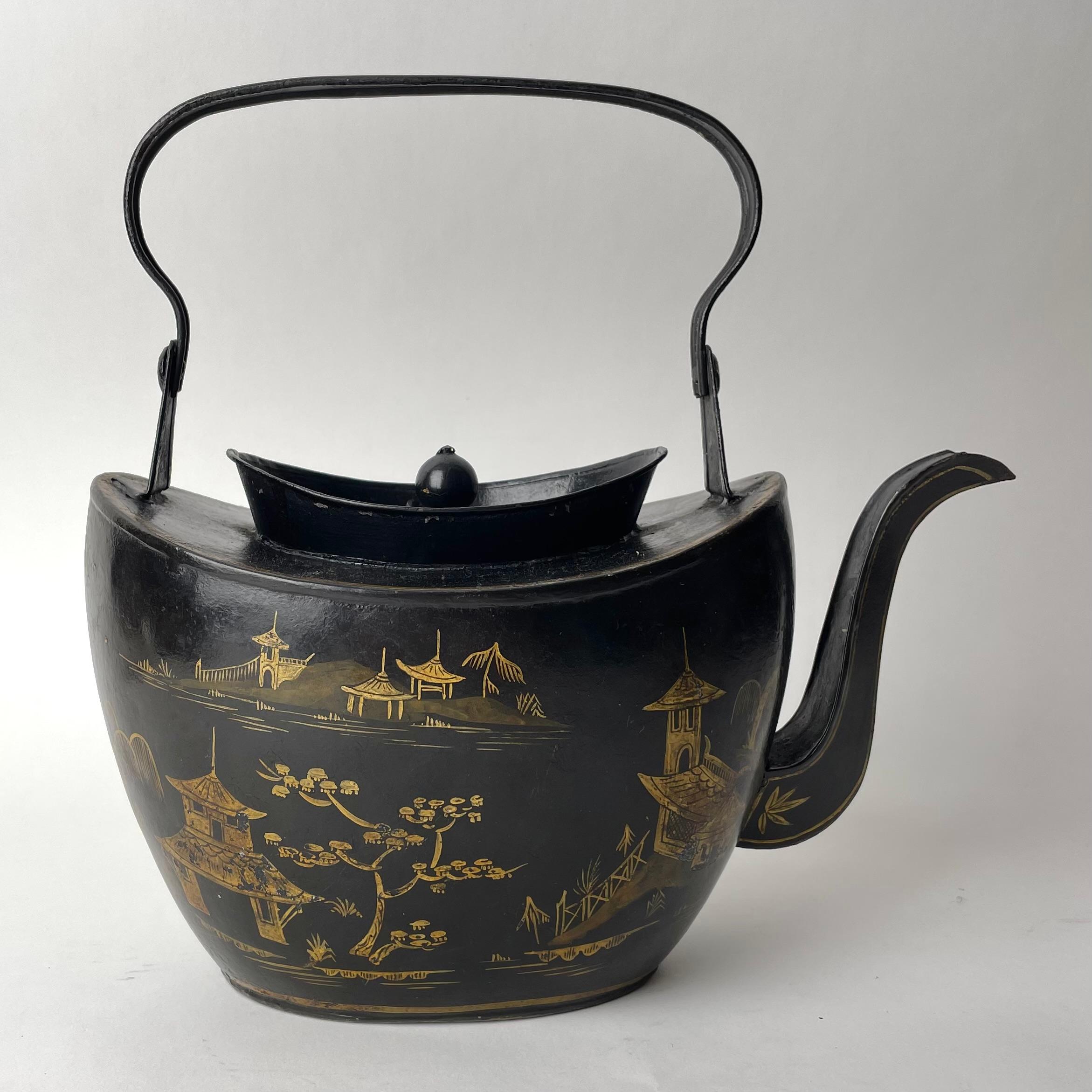 Tin Teapot in painted tin with Chinese decorations. George III, late 18th Century For Sale