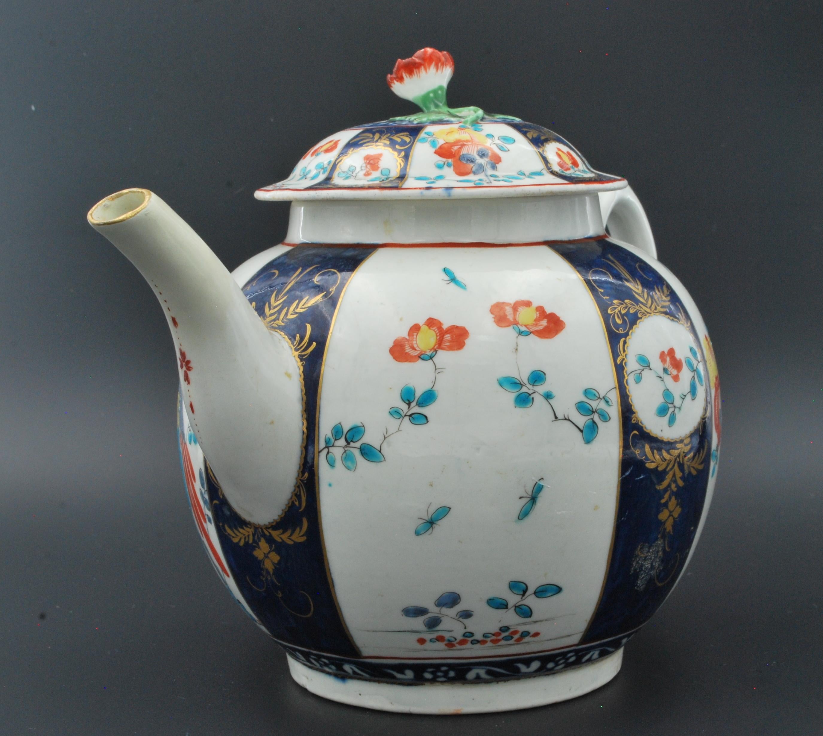 Chinoiserie Teapot, Sir Joshua Reynolds, or ho-ho bird, pattern. Worcester, circa 1765