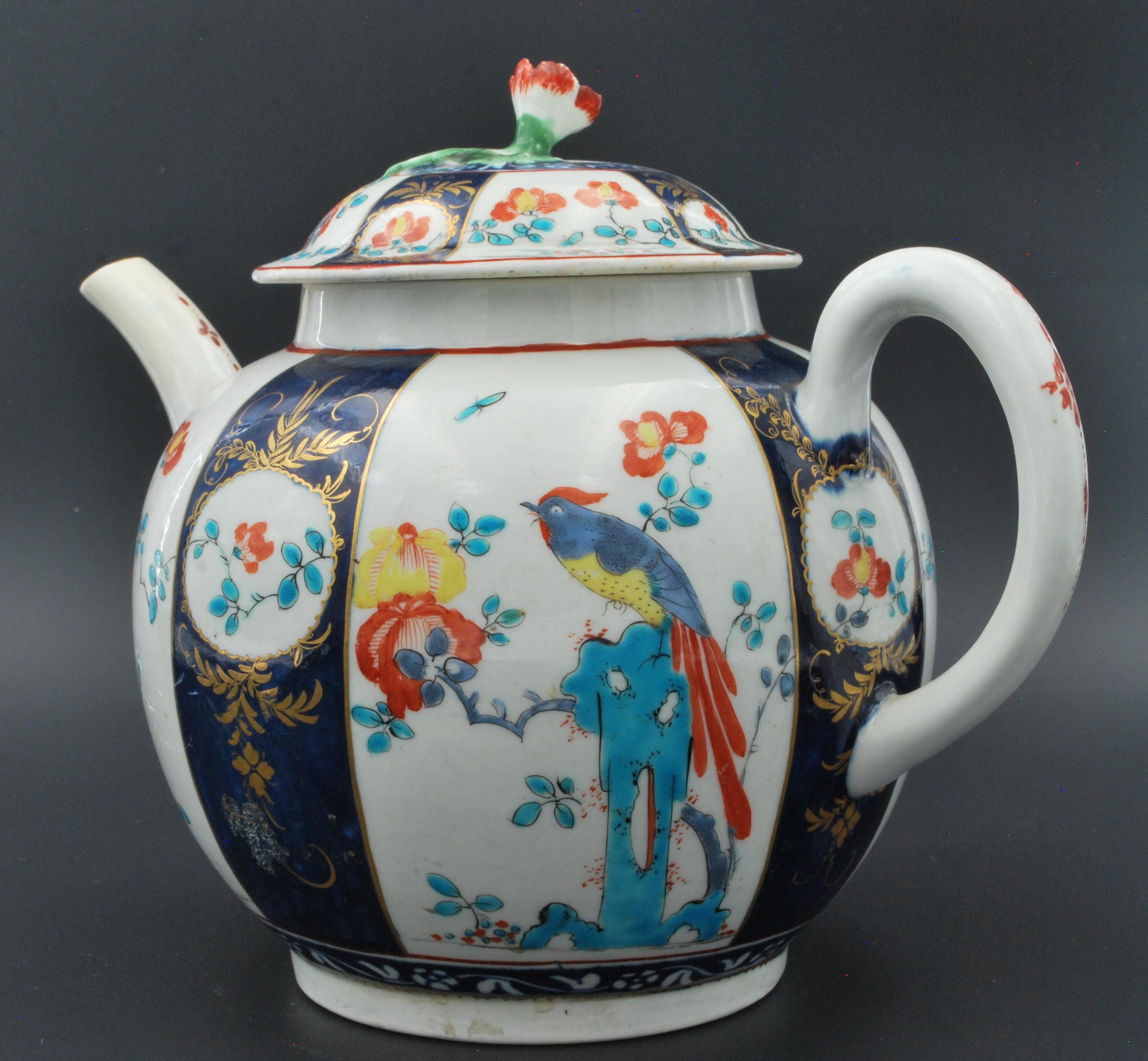 Teapot, Sir Joshua Reynolds, or ho-ho bird, pattern. Worcester, circa 1765 2