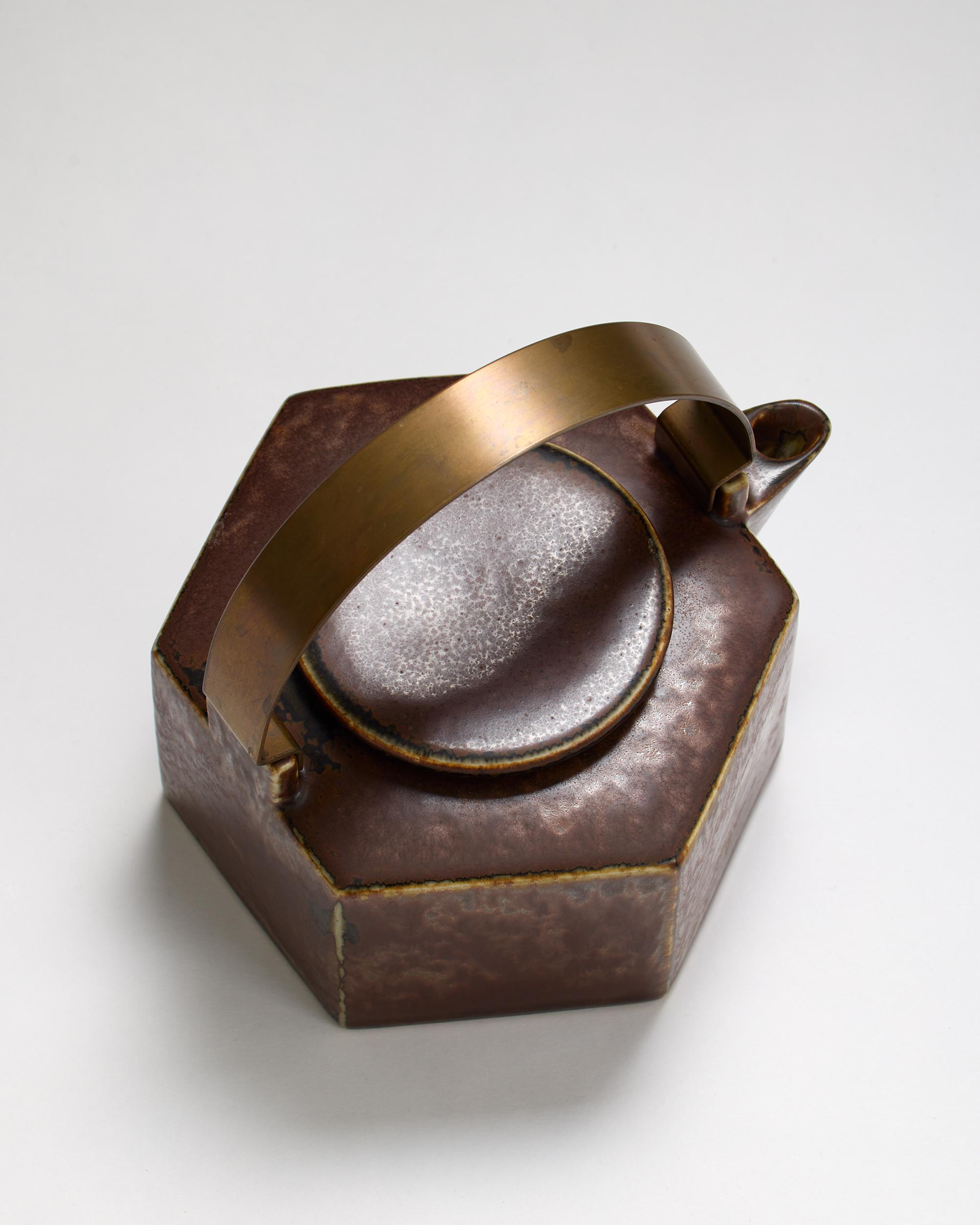 Teapot, “Six-sided”, designed by Signe Persson-Melin, Rörstrand, Sweden 1950s 2
