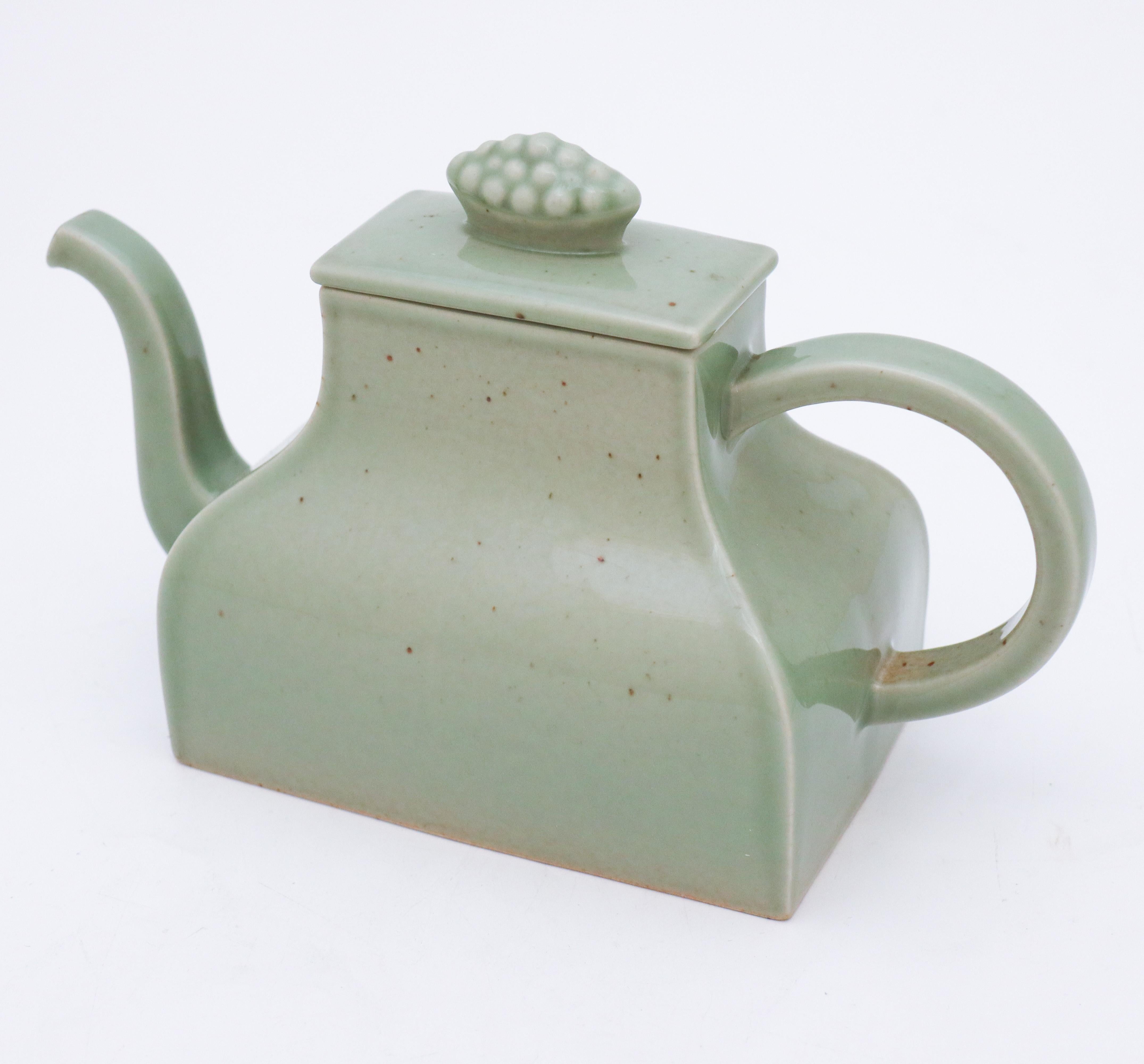 A lovely Teapot of model 