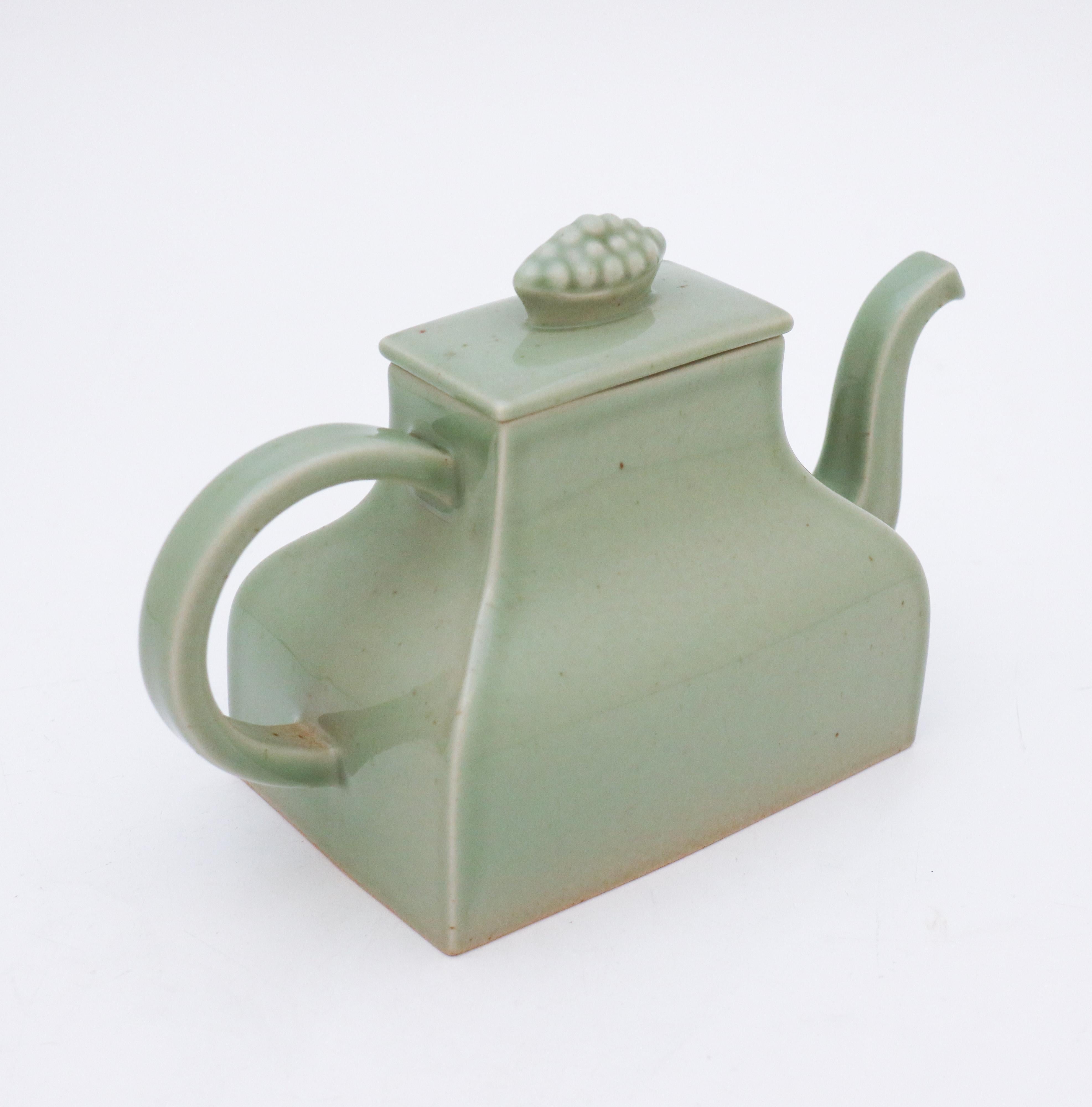 Scandinavian Modern Teapot with Green Celadon Glaze Signe Persson Melin, Rörstrand, Vintage