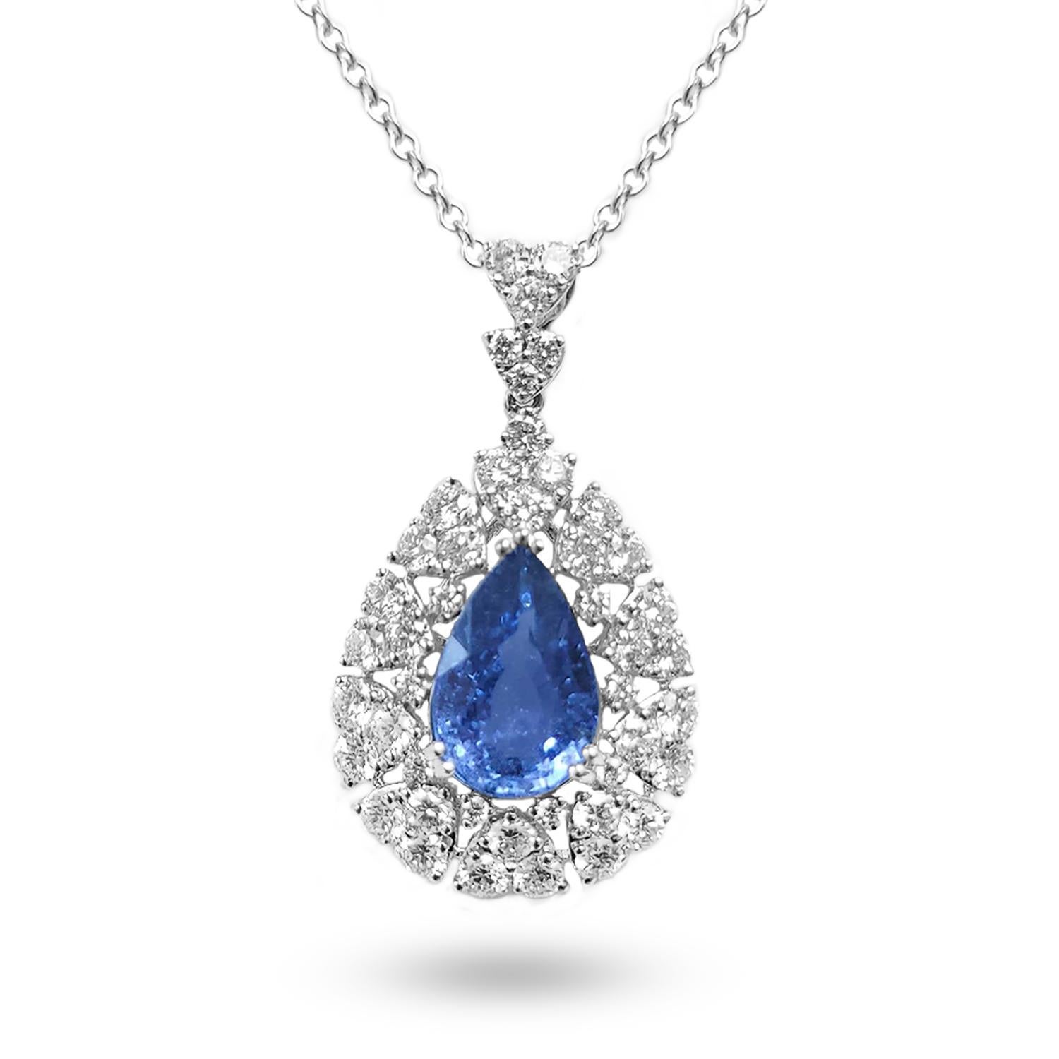 Lovely tear-drop/pear shaped sapphire pendant. Sapphire was NOT heated, and all natural.

Natural Sapphire: 4.14ct
Diamonds: 2.00ct
Chain Metal: 18k White Gold

Tag #: 17829