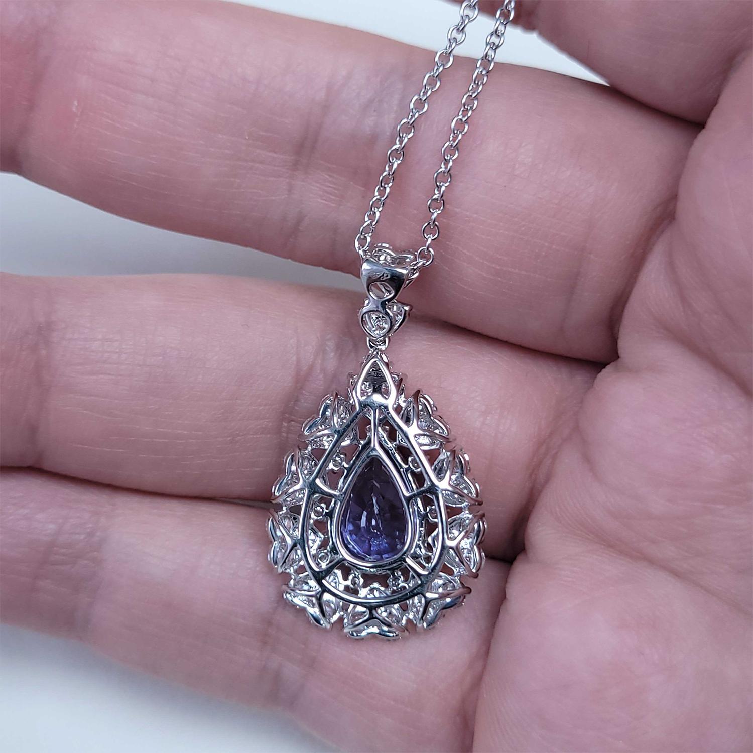 Tear Drop Natural Sapphire & Diamond Pendant (NO HEAT) In New Condition For Sale In Great Neck, NY