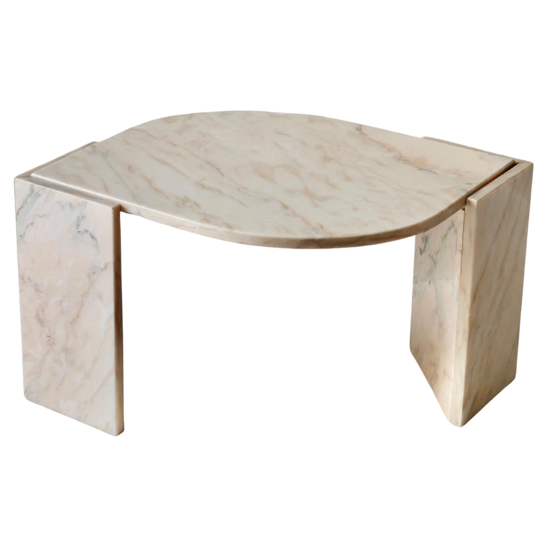 Tear Shaped Coffee Table in Light Pink Marble, Italy 1970s