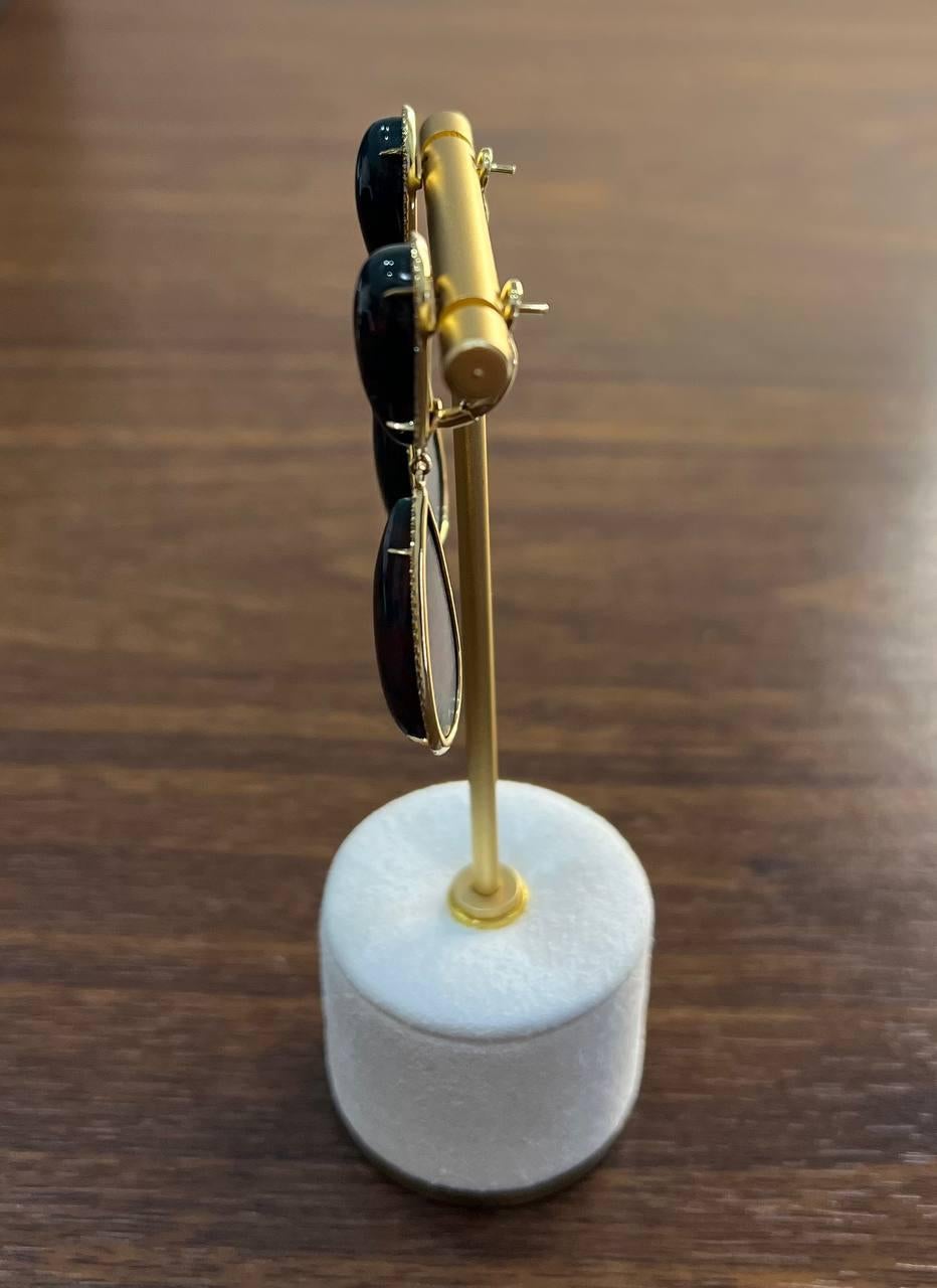 Pendientes Únicos Gota Lágrima Diamantes Piedra Negra Halo Oro 18K en venta 1