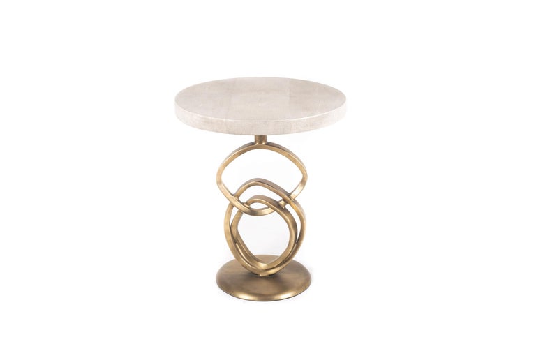 Teardrop II Side Table in Black Pen Shell and Bronze Patina Brass by Kifu Paris For Sale 1