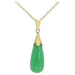 Pendentif en or jaune 14 carats et jade vert en forme de larme