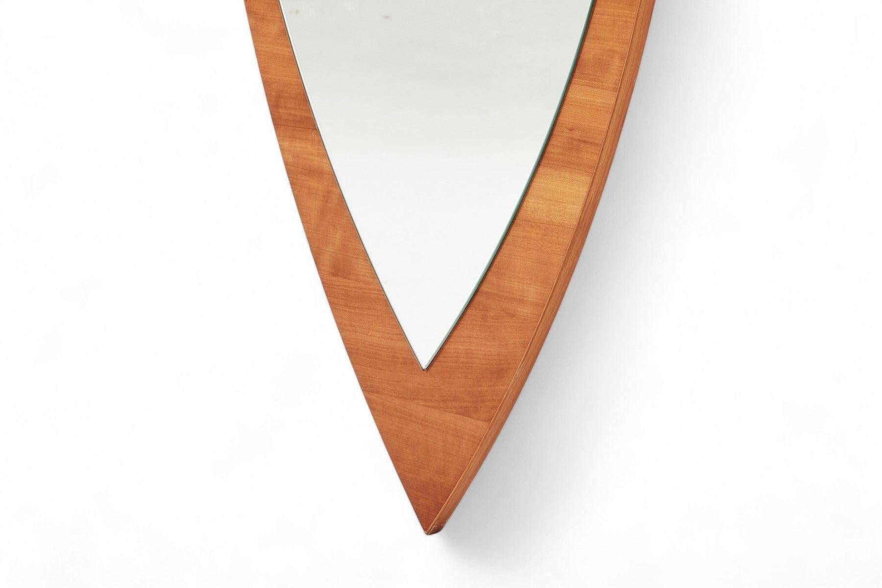 Danese Specchio da parete a goccia del Medioevo in teak in vendita