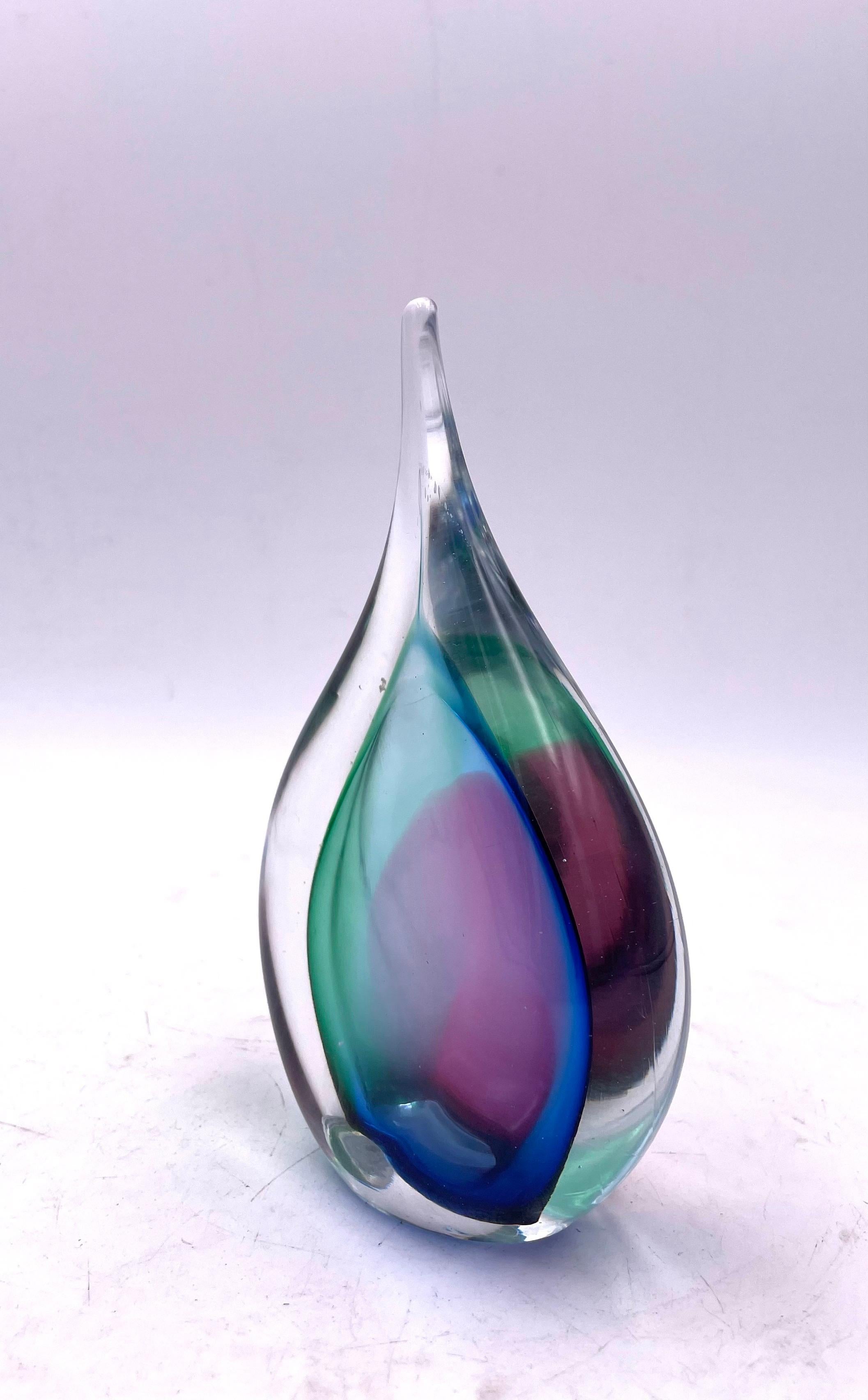 Mid-Century Modern Teardrop Murano Glass Sculpture Sommerso Signed M.P For Sale