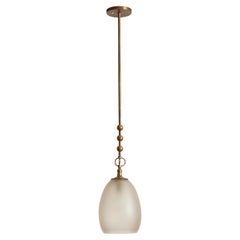 Pendentif en forme de larme, par JDP Interiors