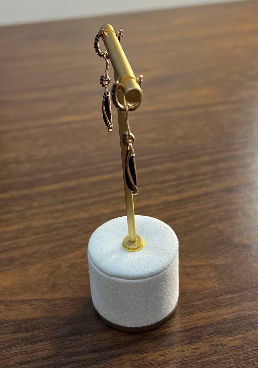 Tropfenohrringe in Tropfenform aus 14K Gelbgold mit schwarzem Onyx und schwarzen Diamanten in Tropfenform (Moderne) im Angebot