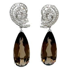 Topaze fumée en forme de larme  Boucles d'oreilles pendantes en or 14KW avec Omega et diamants