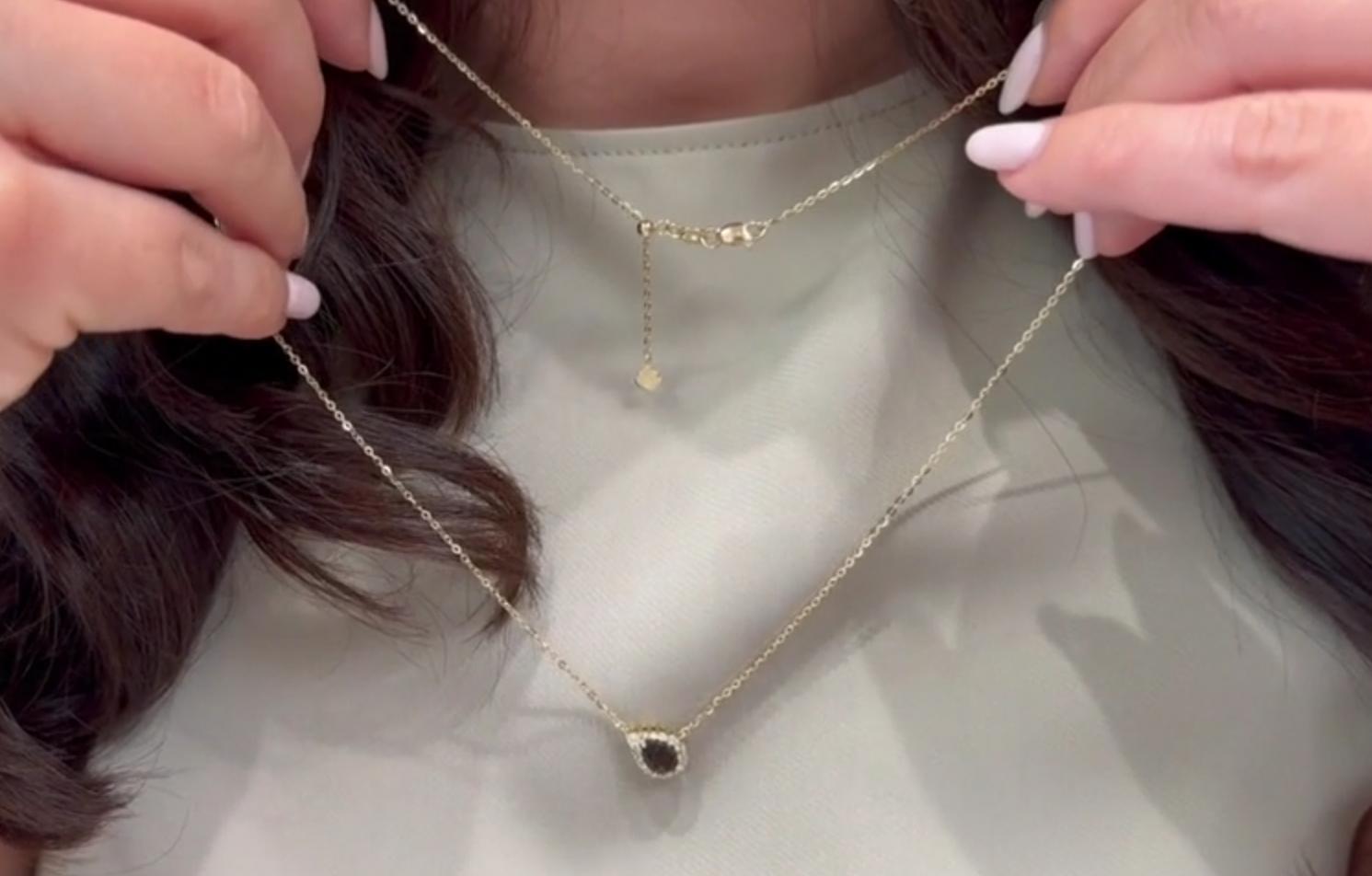 Tropfenförmige Diamant-Halskette aus Gelbgold mit Smokey Topas und verstellbarer Länge im Angebot 2