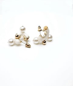 TEARDROP Snow Pearls Earrings