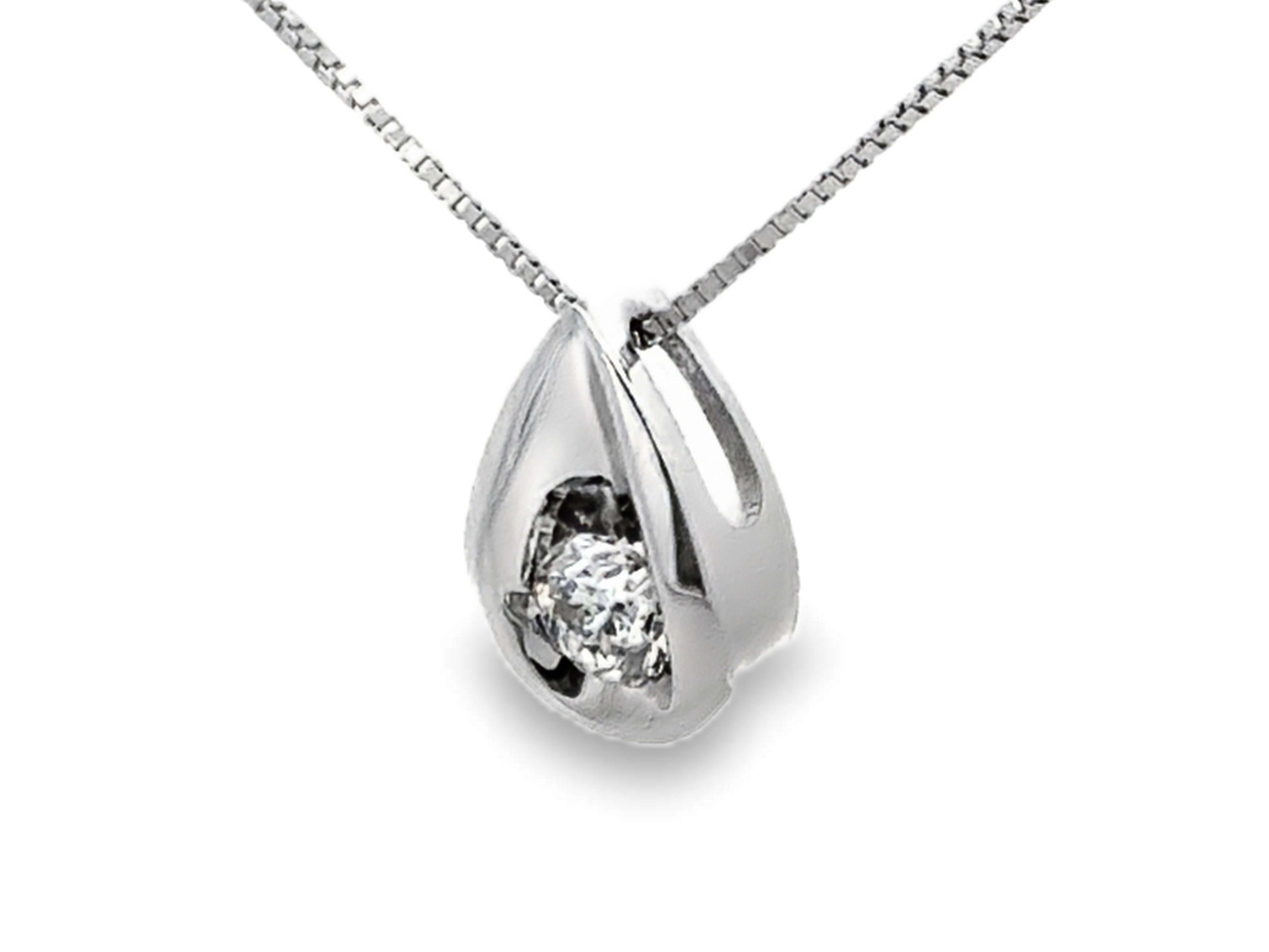 Taglio brillante Collana di diamanti solitari a goccia in oro bianco 14K in vendita