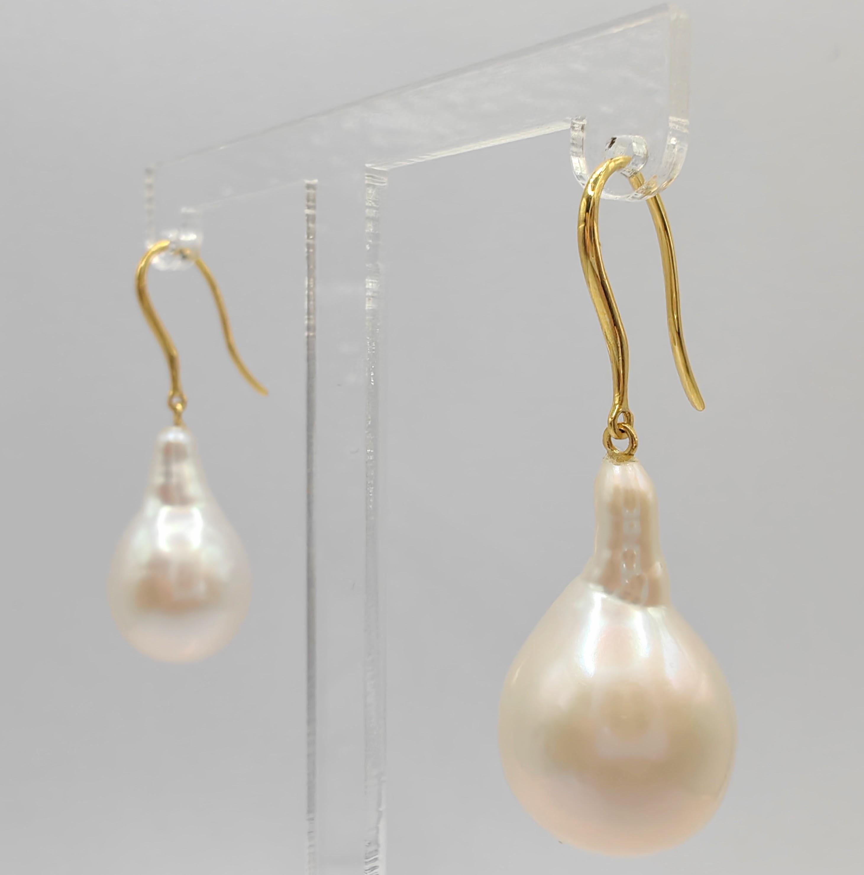 Contemporary Teardrop White Baroque Pearl Drop Earrings With 18K Yellow Gold French Hooks For Sale