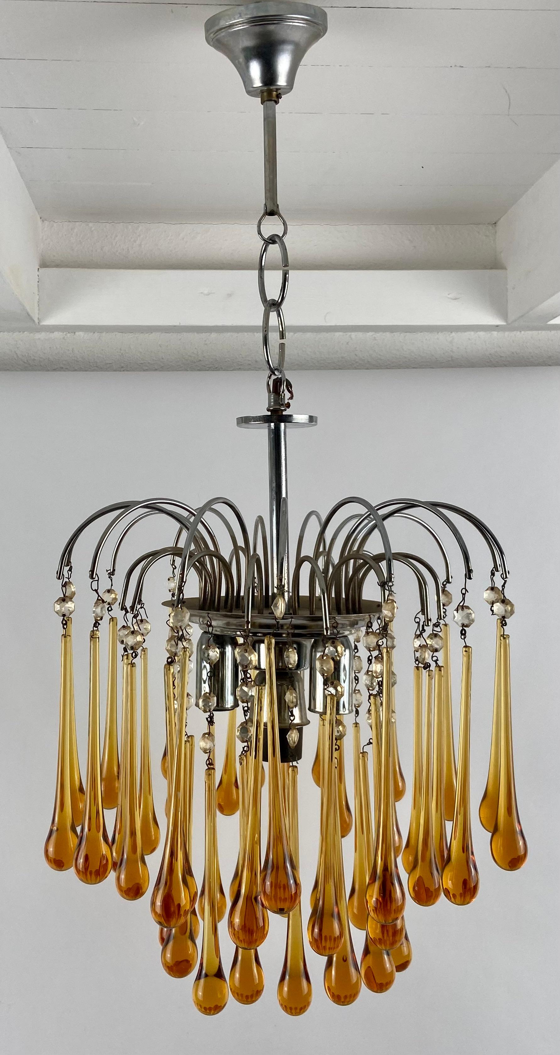 Italian Murano glass Teardrop chandelier by Paolo Venini For Sale