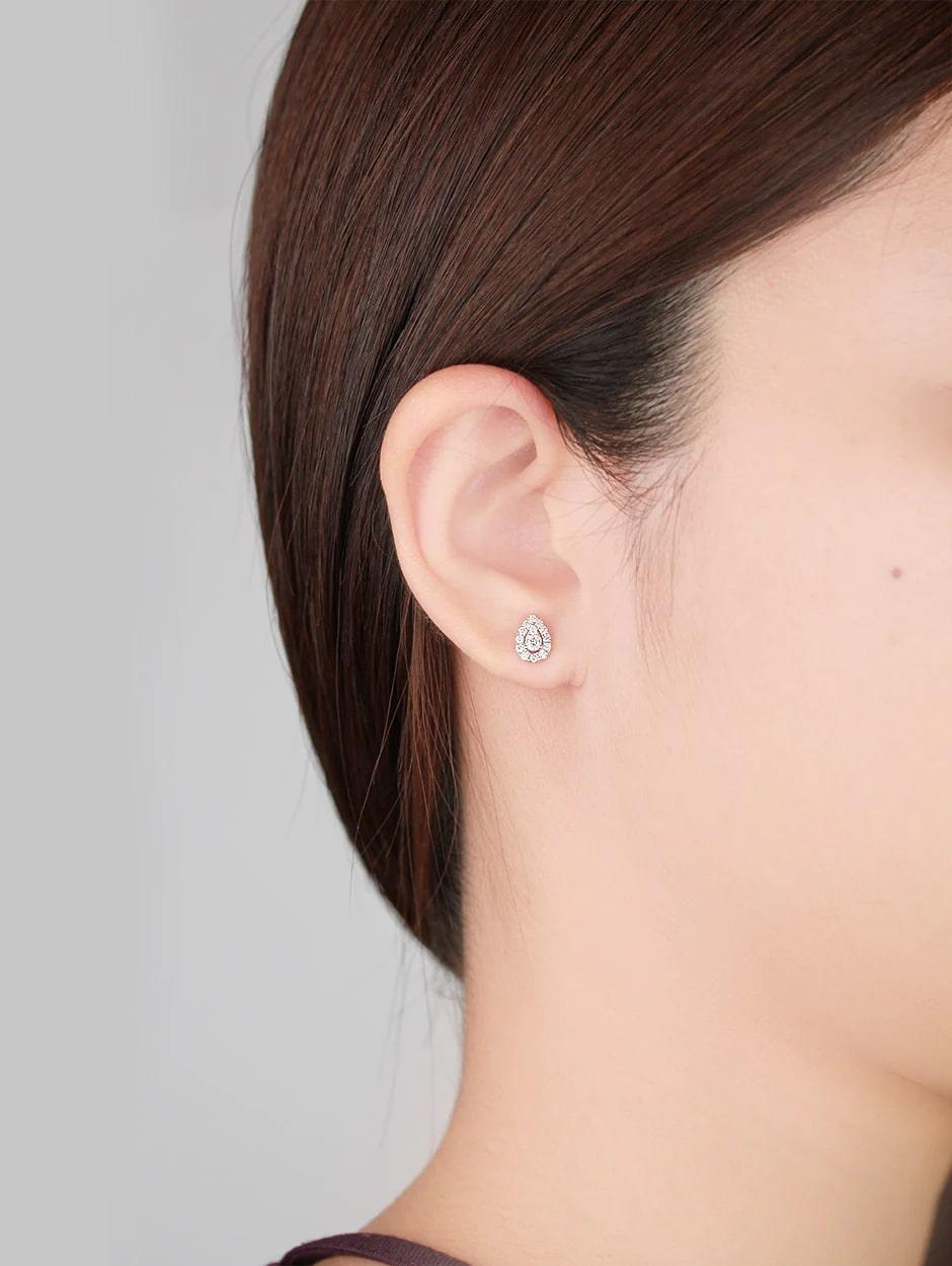 Tränen Mini-Diamant-Ohrringe im Zustand „Neu“ im Angebot in Los Angeles, CA