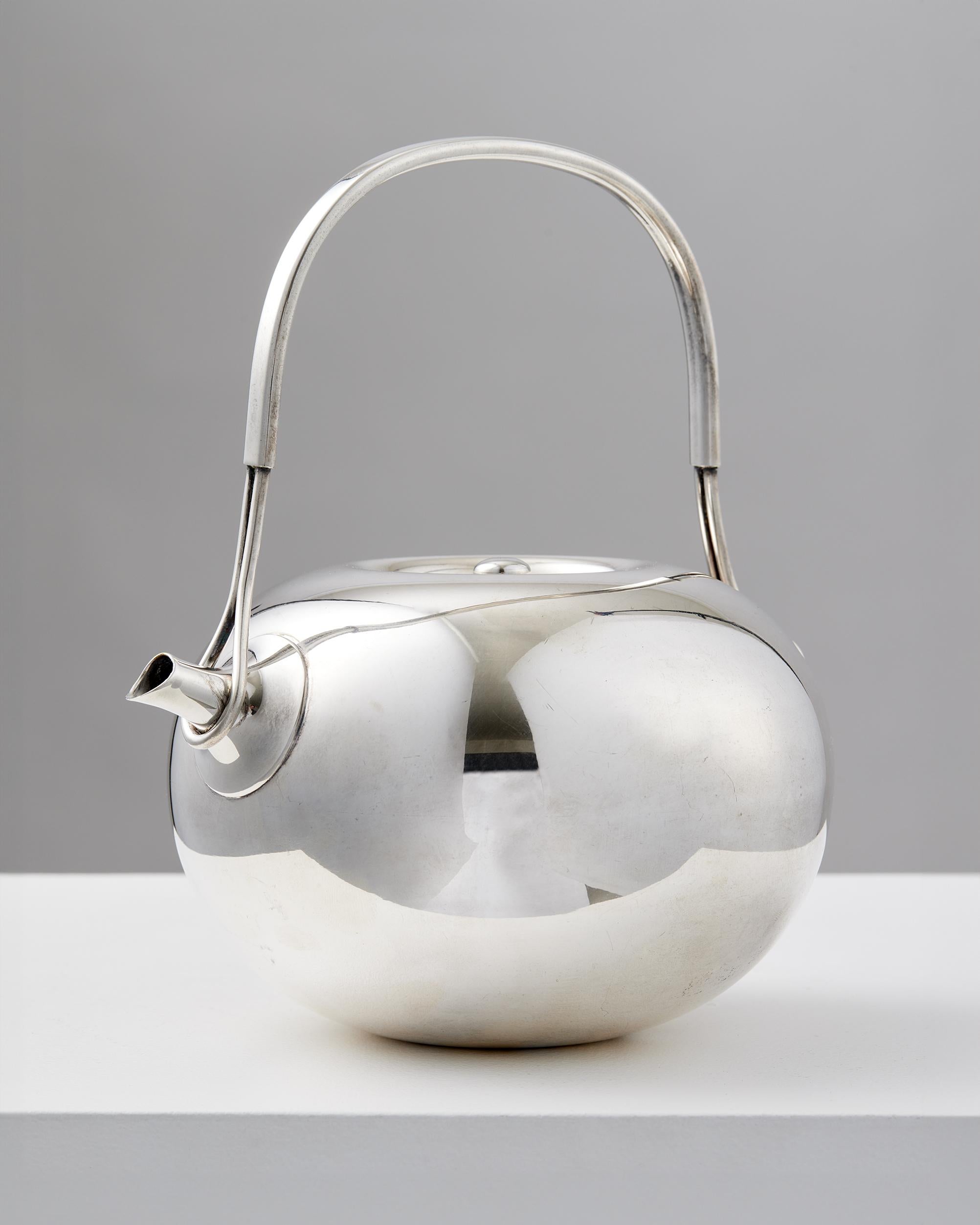 Mid-Century Modern Teaset designed by Vivianna Torun Bülow-Hube for Dansk International Designs Ltd For Sale