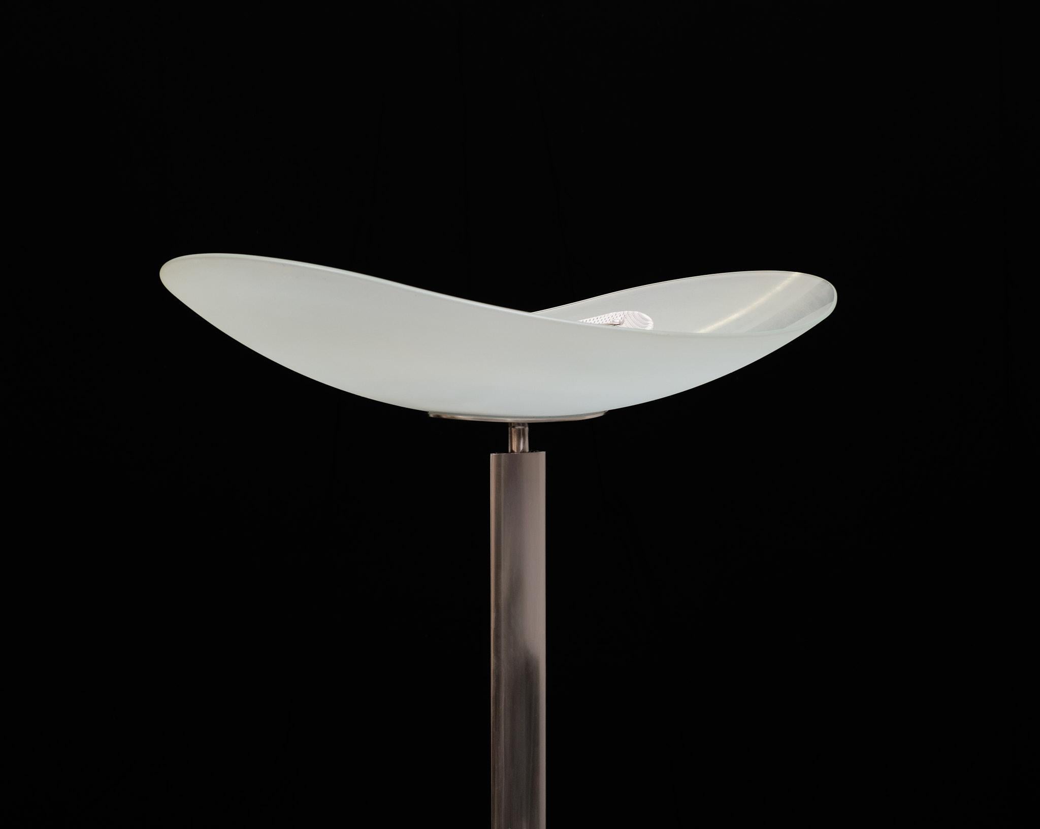 Alluminio Lampada da terra Tebe di Ernesto Gismondi per Artemide, anni '80