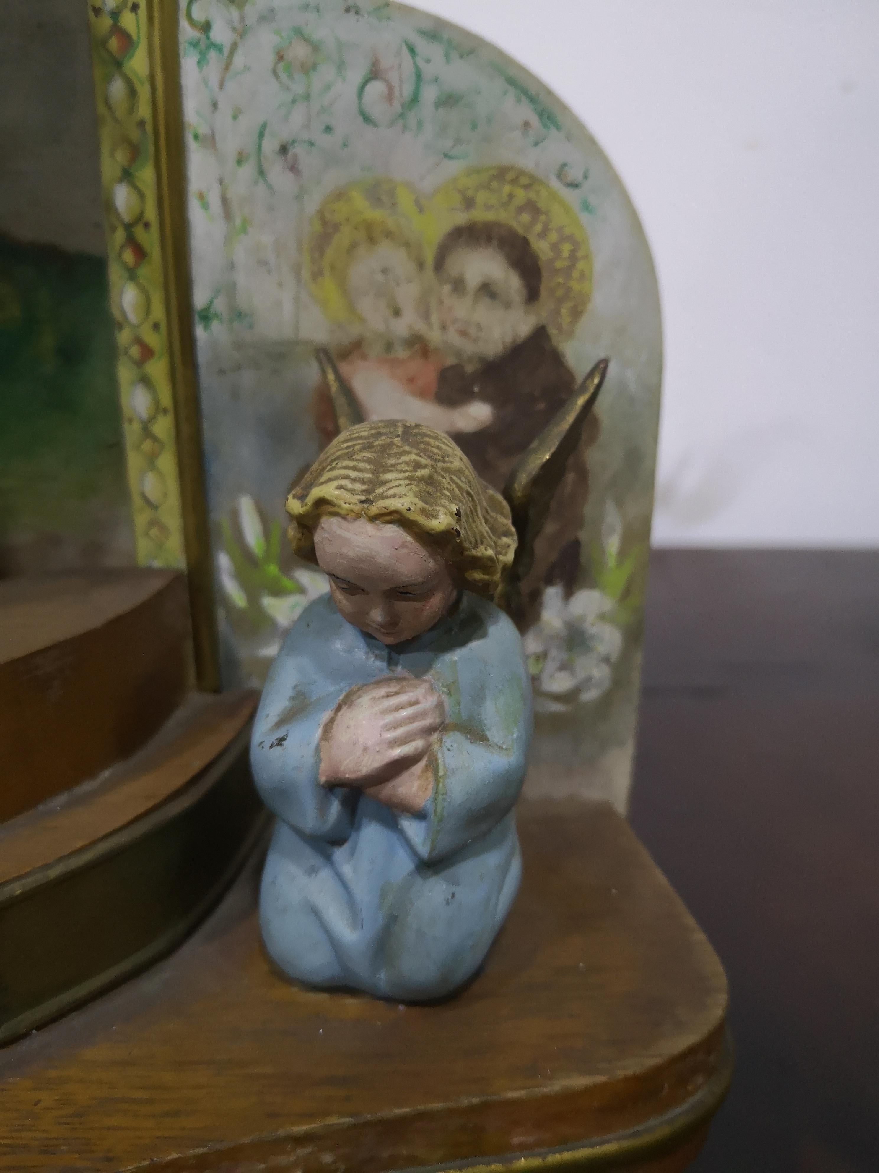 Mid-20th Century Wooden reliquary with bronze Madonna and Angels with Carillon 1930s For Sale