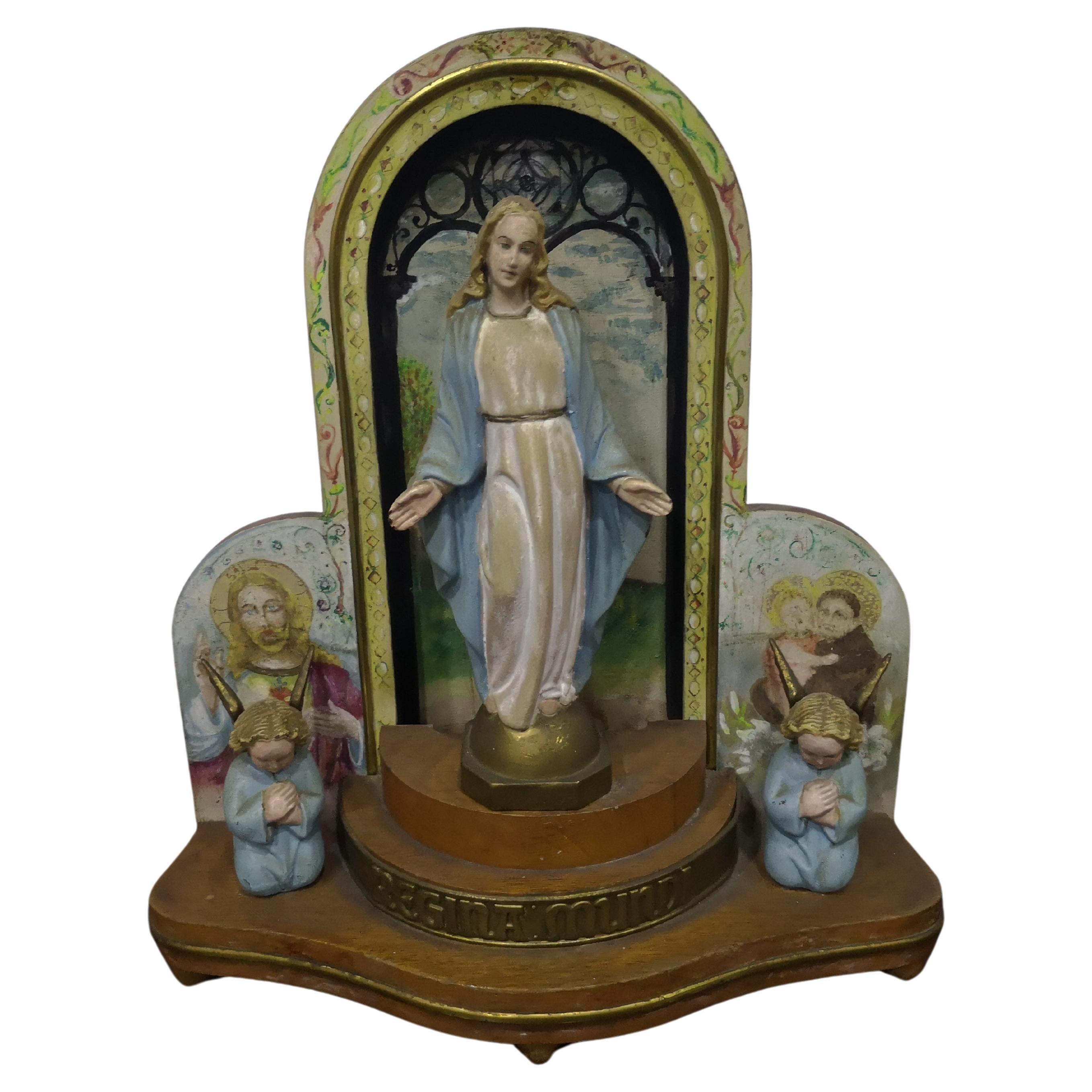 Wooden reliquary with bronze Madonna and Angels with Carillon 1930s For Sale