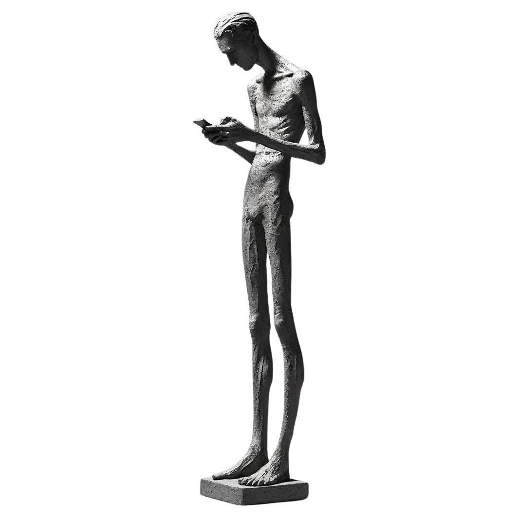"Sculpture en bronze grandeur nature "l'homme de la technologie en vente
