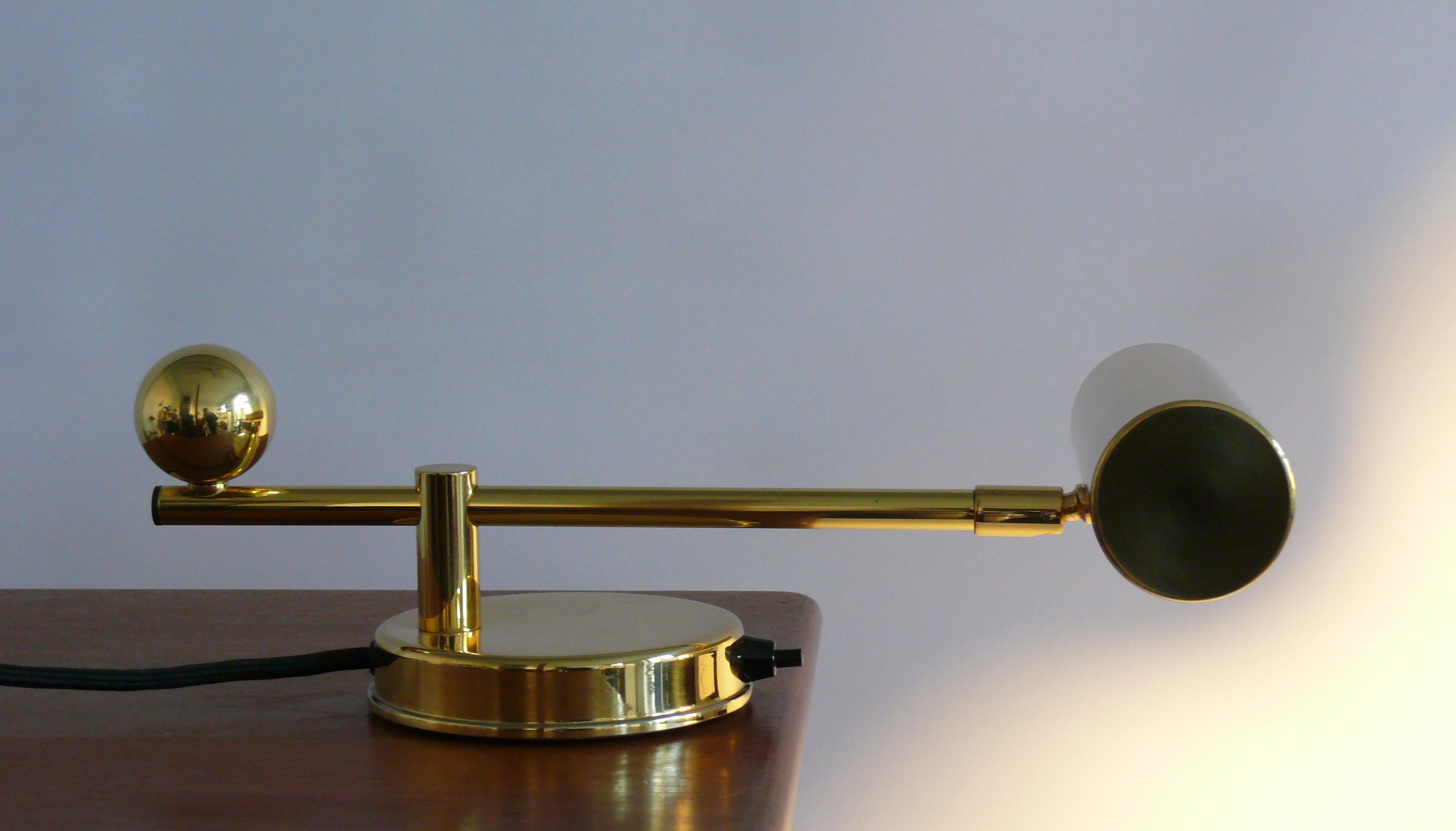 Lámpara piano De Stijl Technolumen DS 28, latón en Excelente estado para la venta en Schwerin, MV