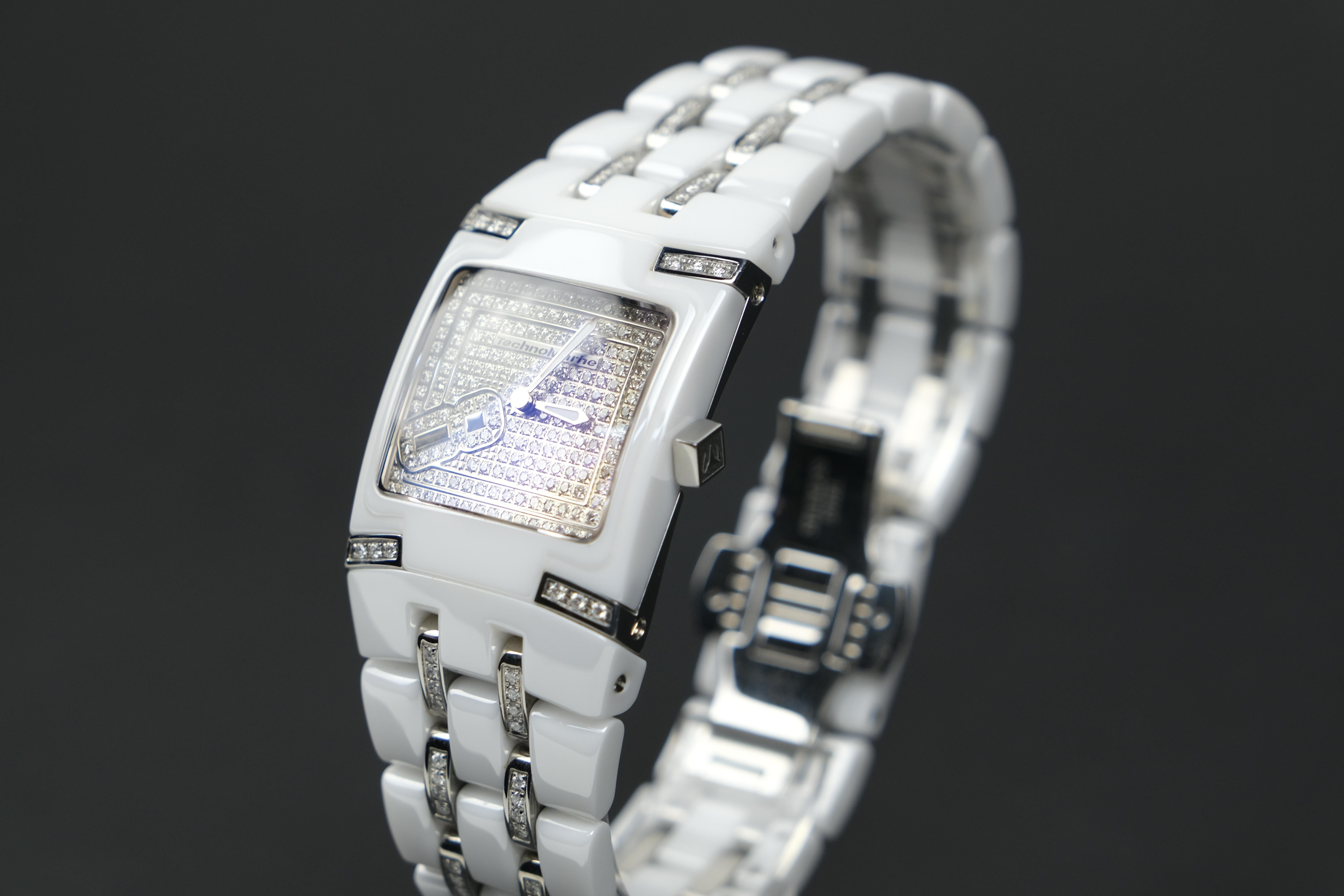 technomarine diamond watch