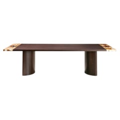 Tecla Dining Table in Amara Ebony Veneer & Glossy Horn by Arcahorn