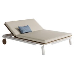 Tecla Double White Sunbed by Fabrizia Frezza