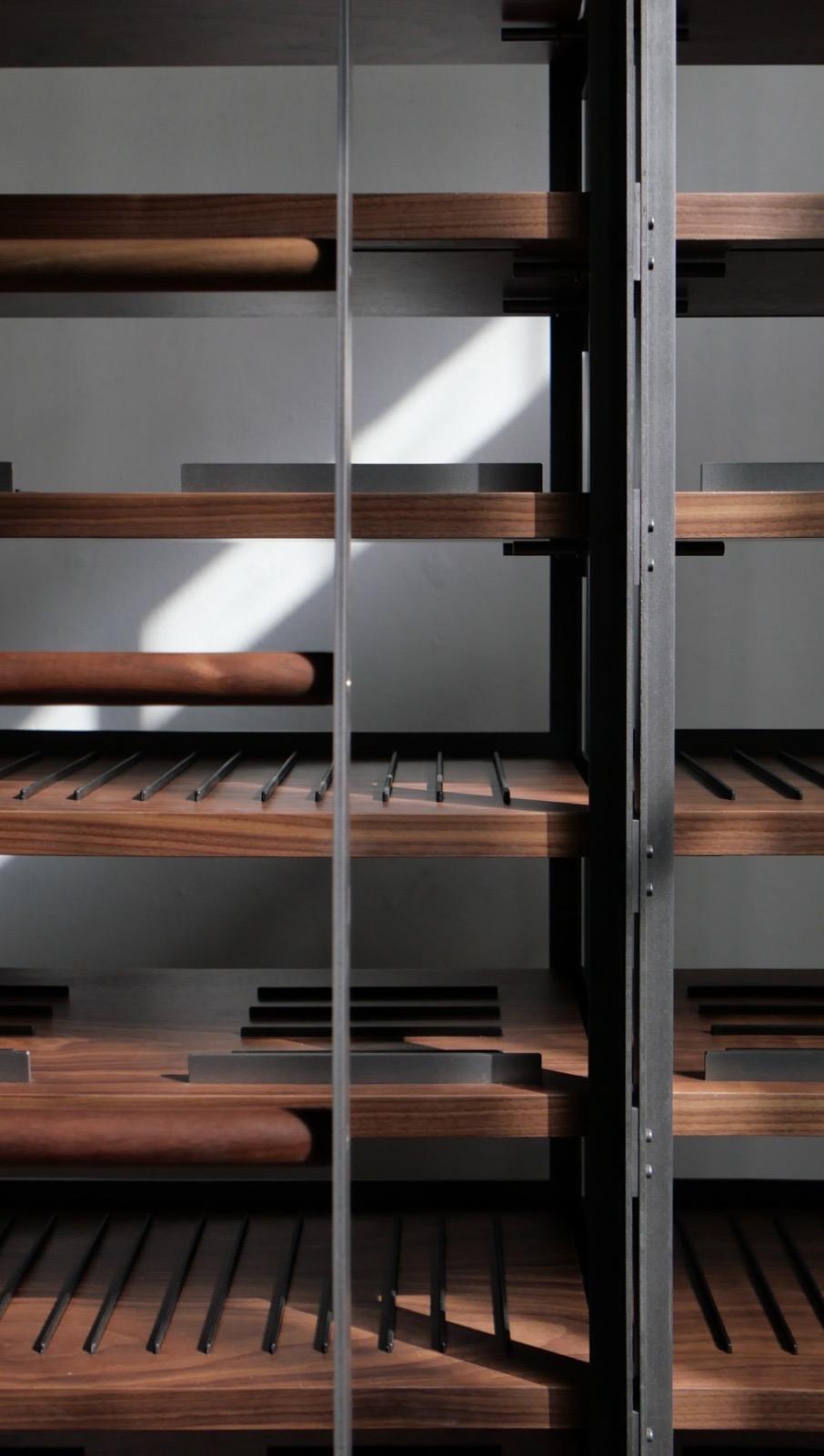 TECNICA WINERY Modular Shelving Wine Storage by Jaume Tresserra for Dessie' For Sale 3