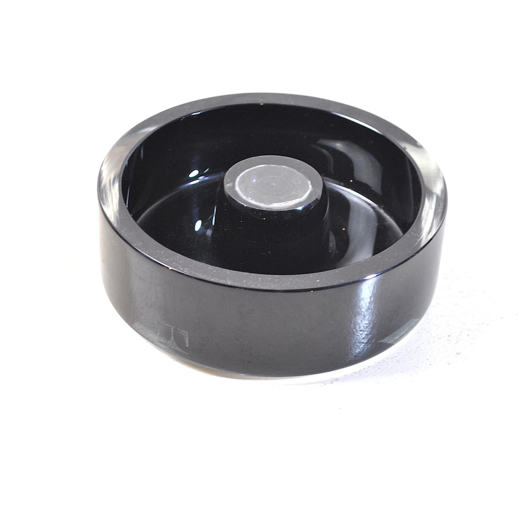 Gadget of Tecno Mim Rome little ashtray in glass colored.