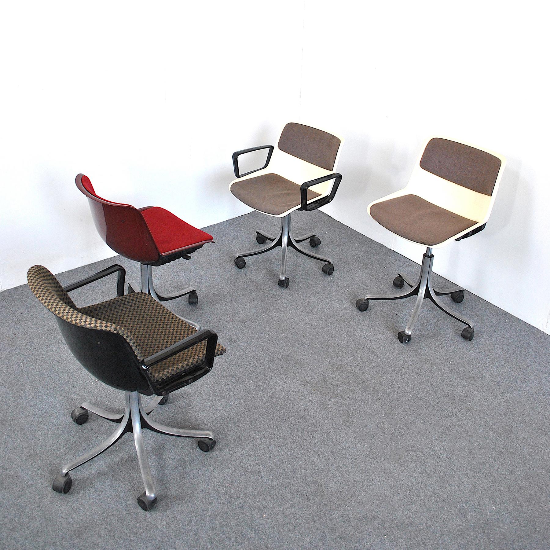 Late 20th Century Tecno Italy Set Three Chairs Modus Model