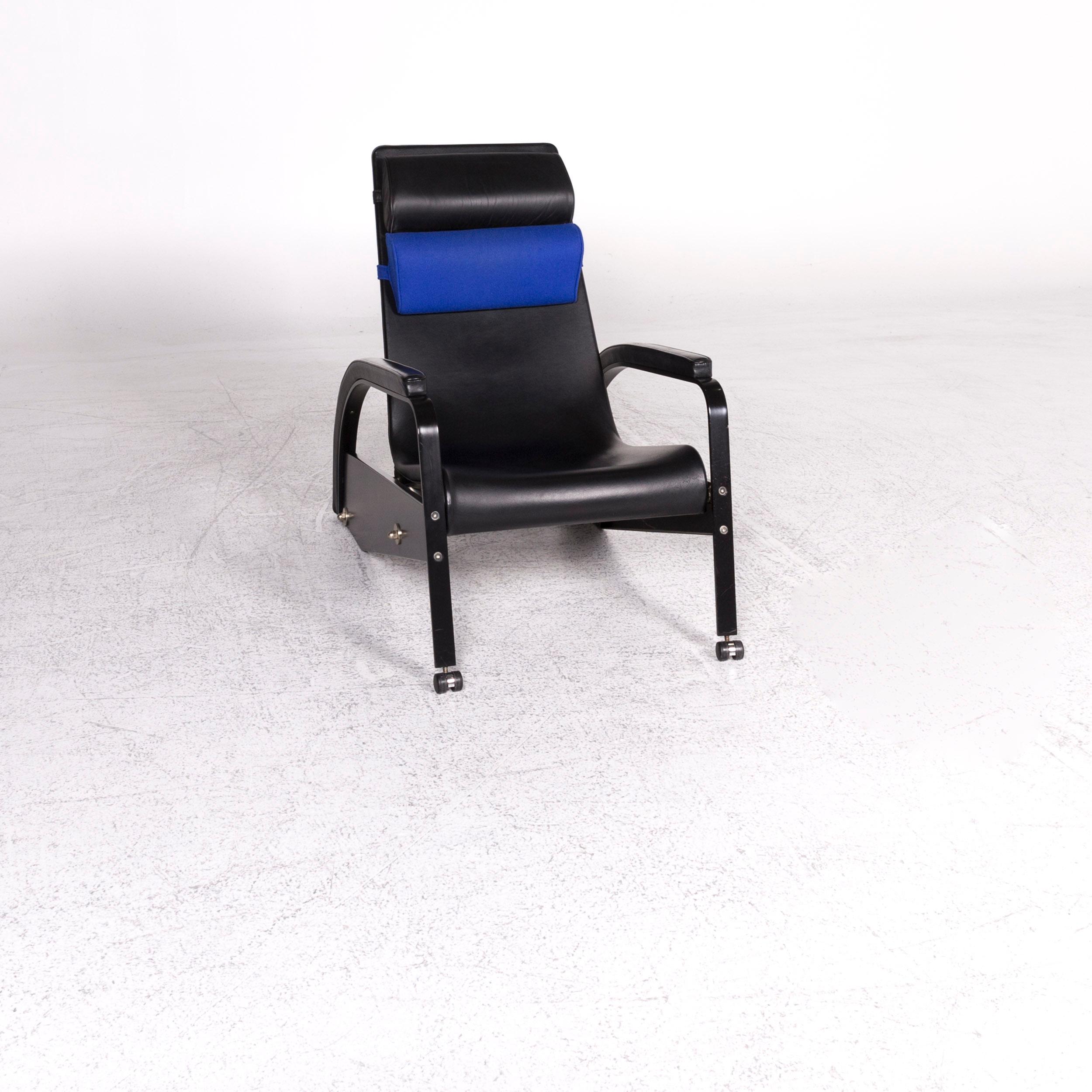 We bring to you a Tecta D 80 leather armchair black relax.

 Product measurements in centimeters:
 
Depth: 108
Width: 64
Height: 92
Seat-height: 36
Rest-height: 56
Seat-depth: 52
Seat-width: 51
Back-height: 60.
 