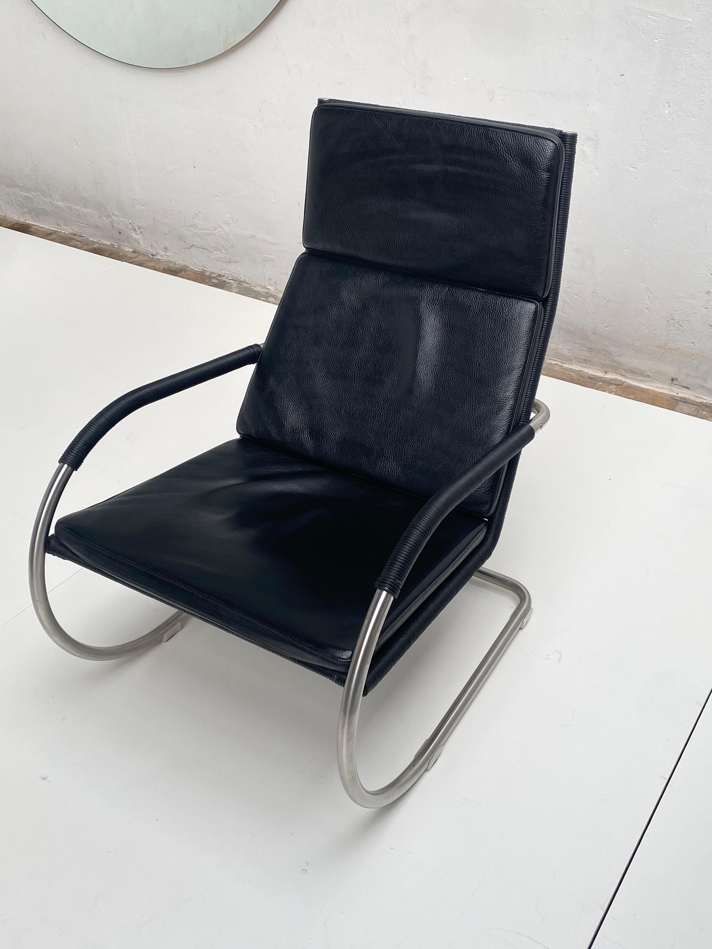 Tecta D35 Lounge Chair in Black Leather & Woven Plastic Wicker For Sale 3