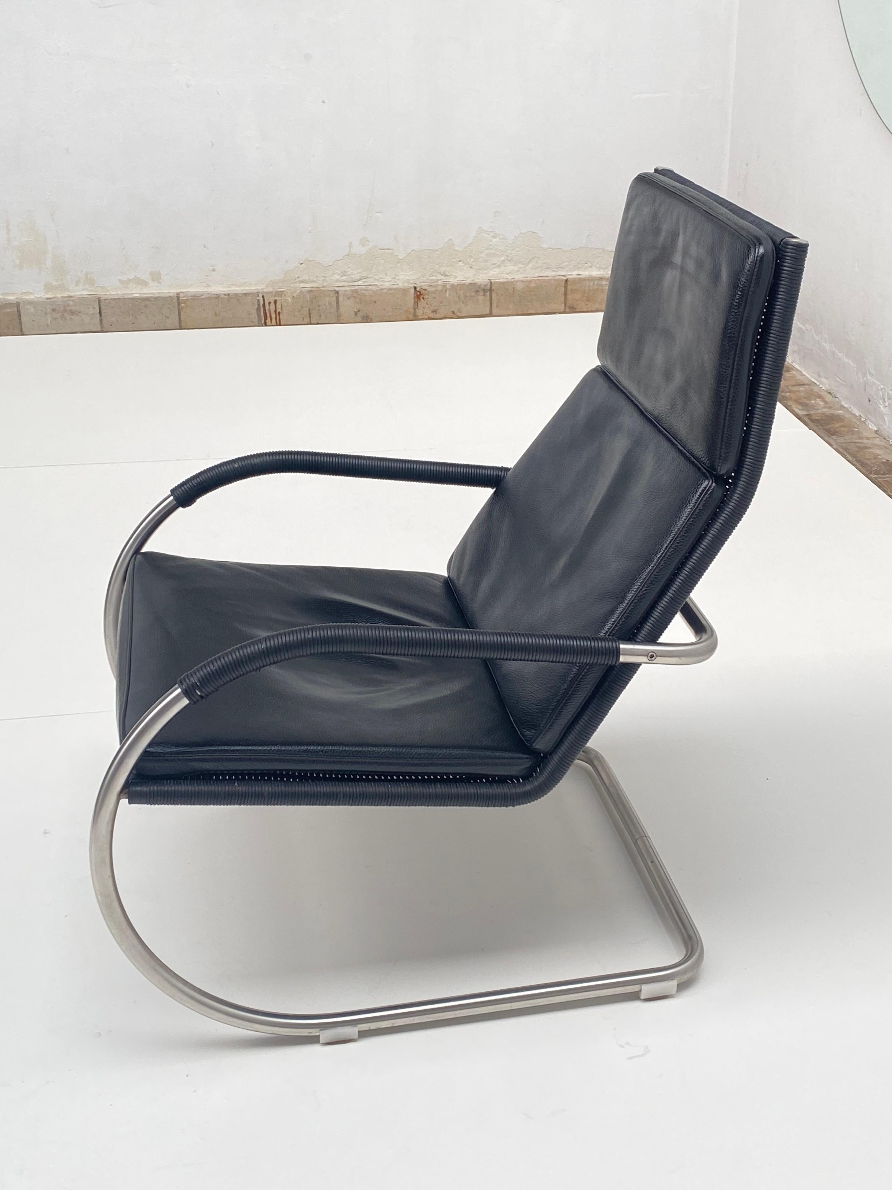 Tecta D35 Lounge Chair in Black Leather & Woven Plastic Wicker For Sale 4