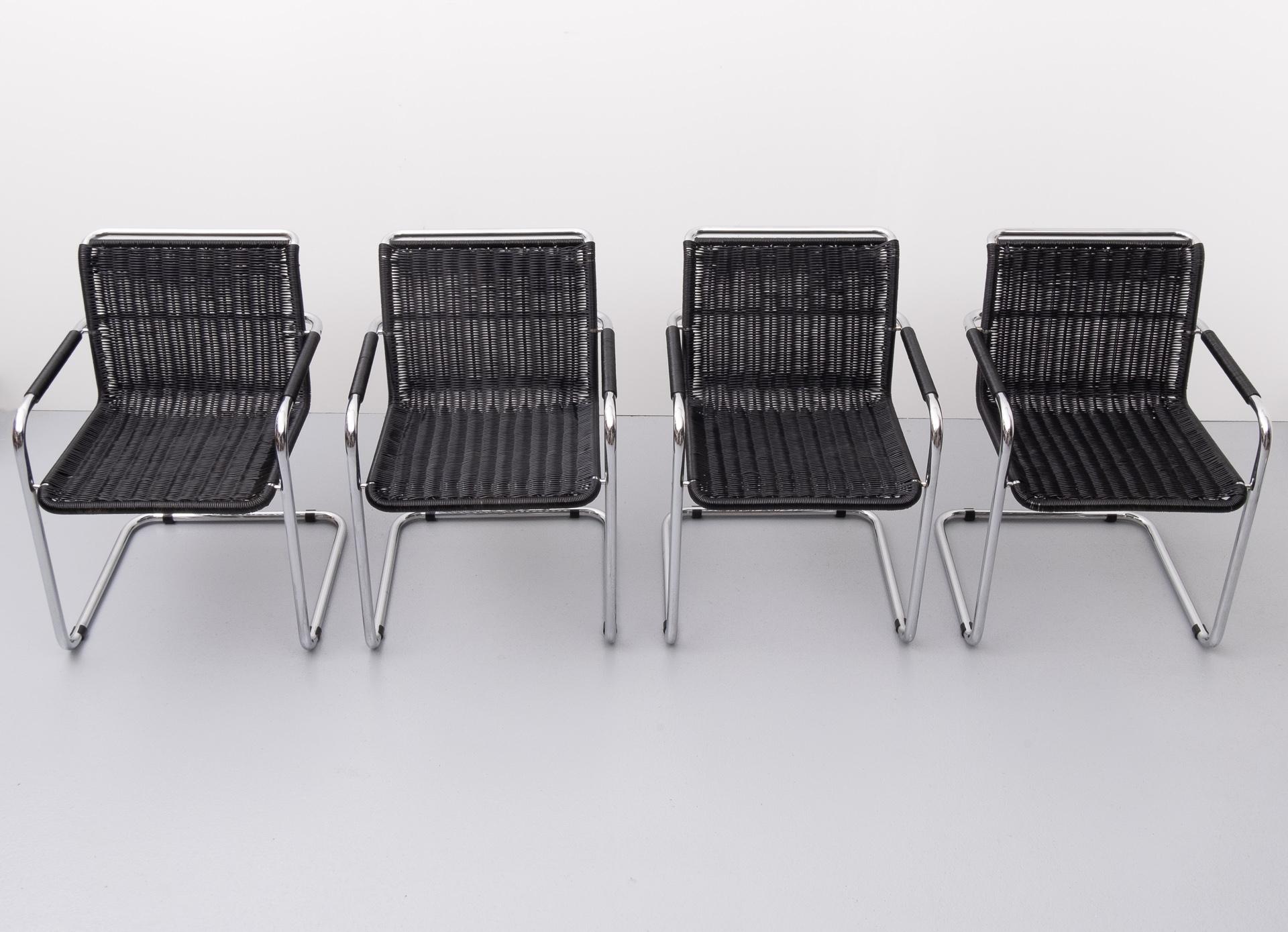 Tecta  Bauhaus Cantilever Chairs In Good Condition In Den Haag, NL
