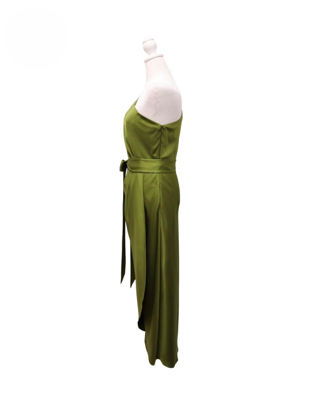 Ted Baker Gabie One Shoulder Drape Midi Dress, Features a One shoulder, Wrap style, Tie belt around the waist, and a Midi length.

Material: 100% Polyester
Size: EU 40 / 3
Bust: 94cm
Waist: 76cm
Hip: 103cm
Condition: New