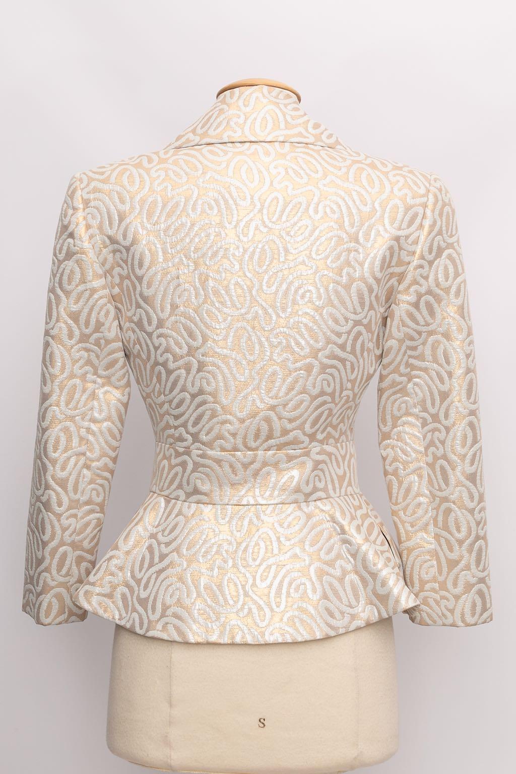 Ted Lapidus Haute Couture Brocade Jacket Overstitched with Golden Threads In Excellent Condition For Sale In SAINT-OUEN-SUR-SEINE, FR