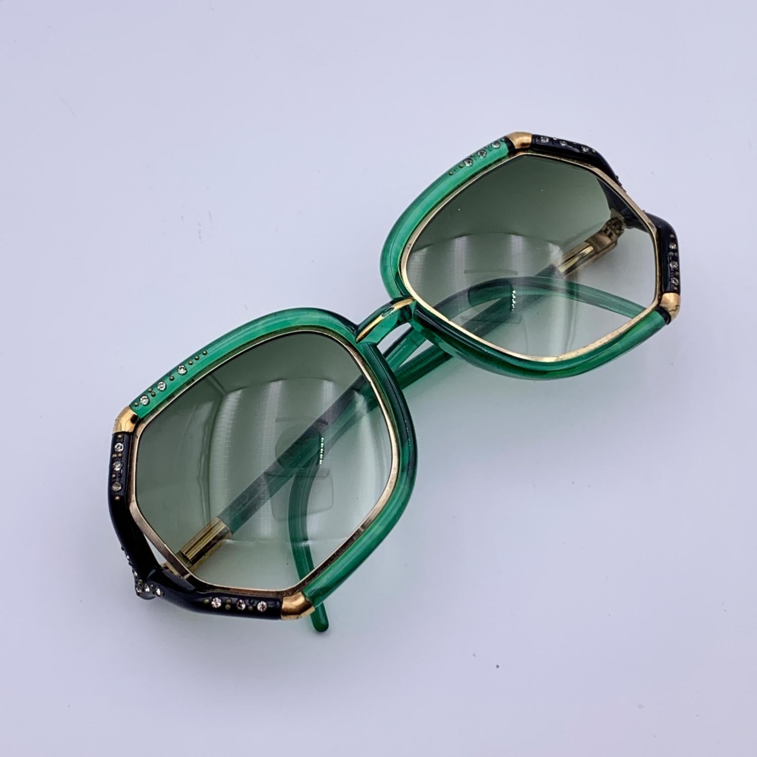 Ted Lapidus Vintage Green TL10 Rhinestones Sunglasses 56/10 140mm In Excellent Condition In Rome, Rome