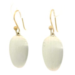 Ted Muehling Orecchini a gancio in argento e oro giallo 14k con finitura spazzolata