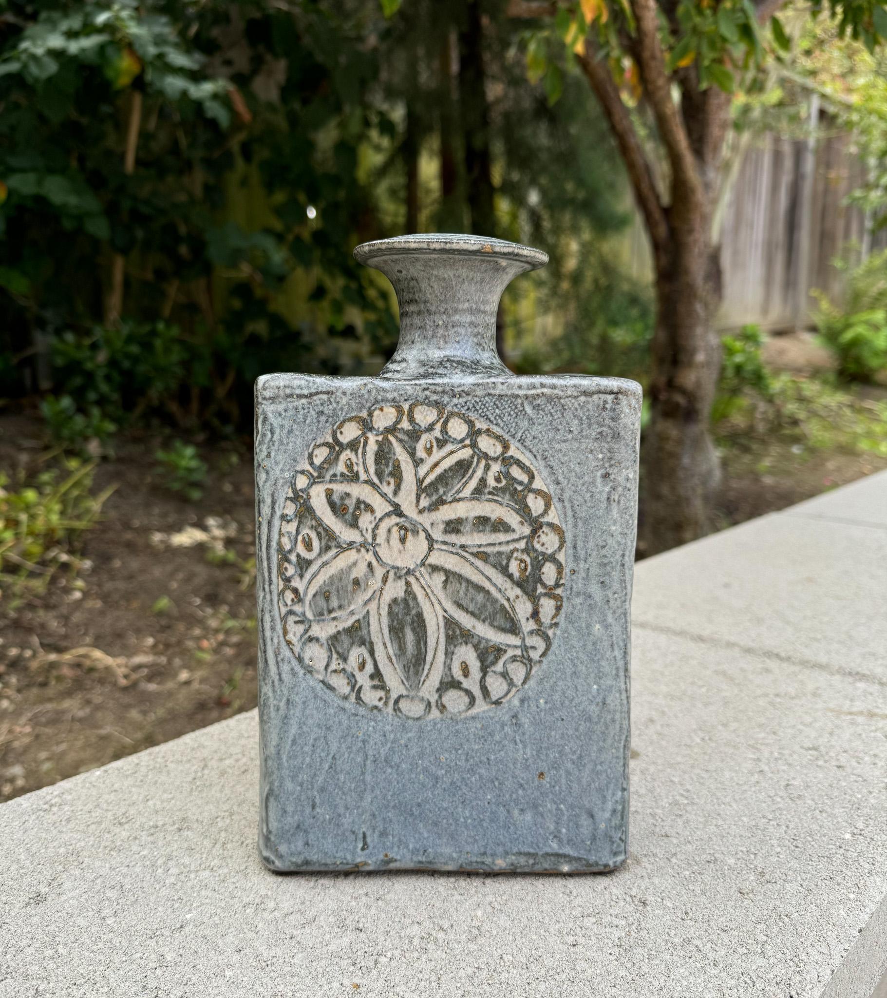 Vaso in ceramica Ted Saito, California, c.1970 in vendita 5