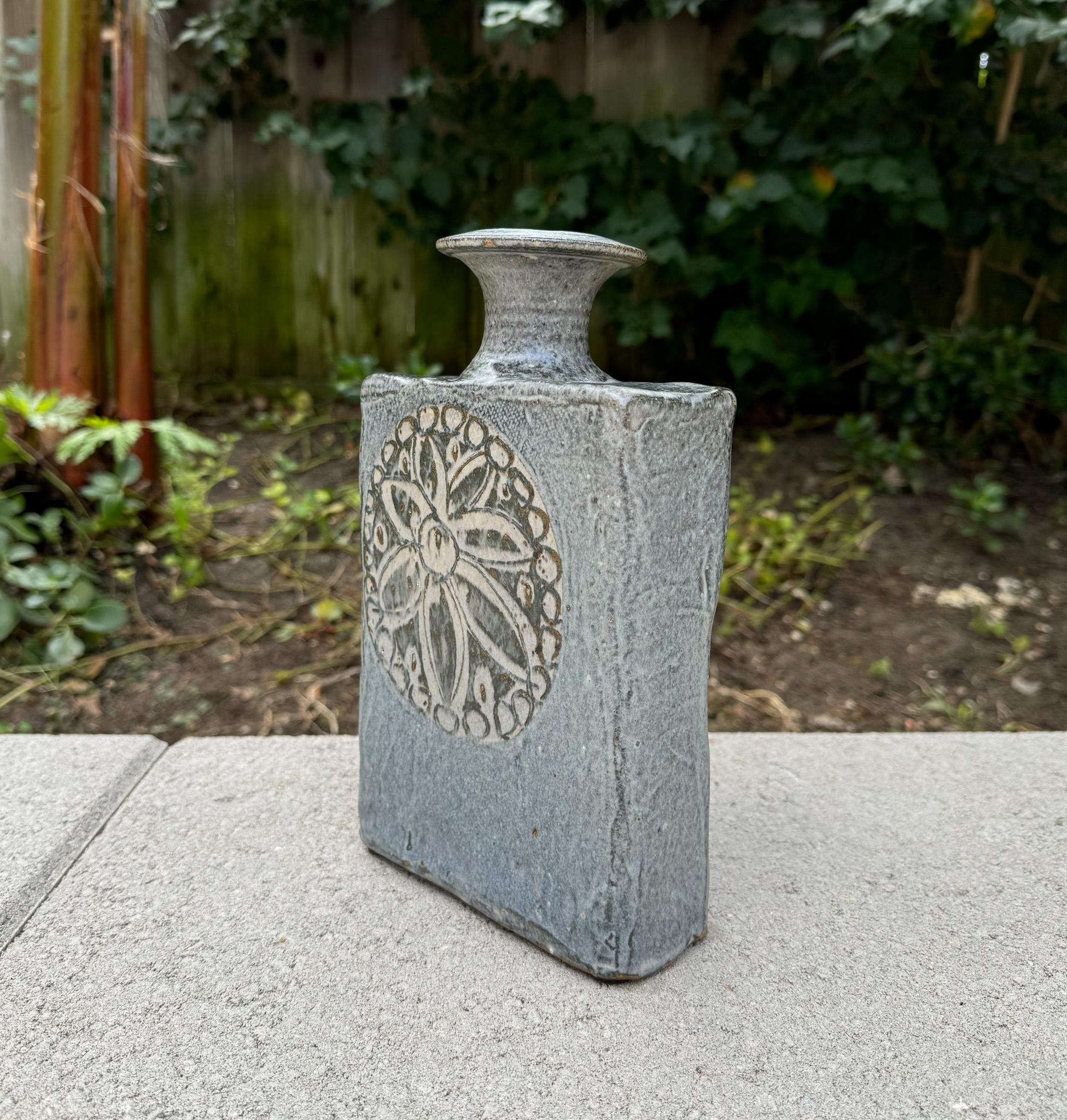 Vaso in ceramica Ted Saito, California, c.1970 in vendita 6