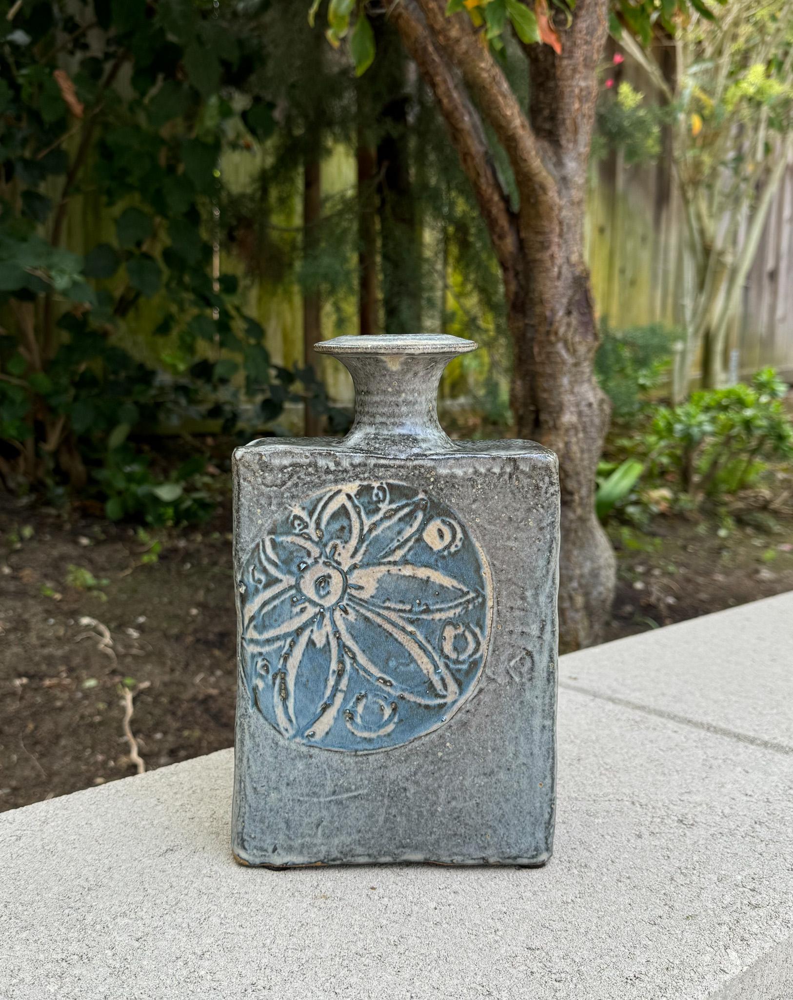 Vaso in ceramica di Ted Saito, California, 1970 circa. 